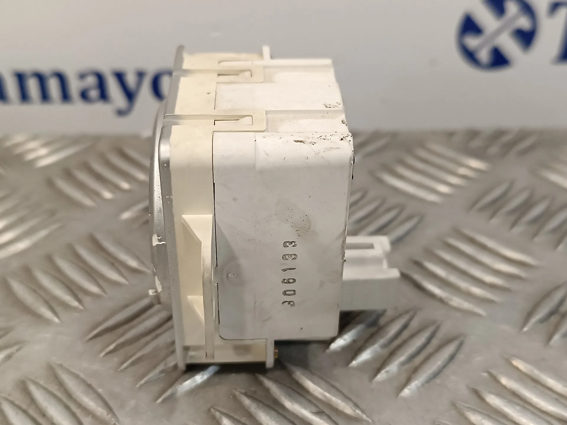 Reloj Horario para Mitsubishi Outlander (Cu0W)