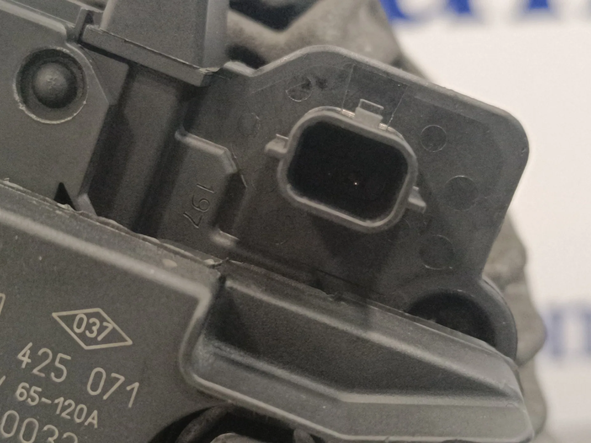 Alternador para Renault Clio Iii