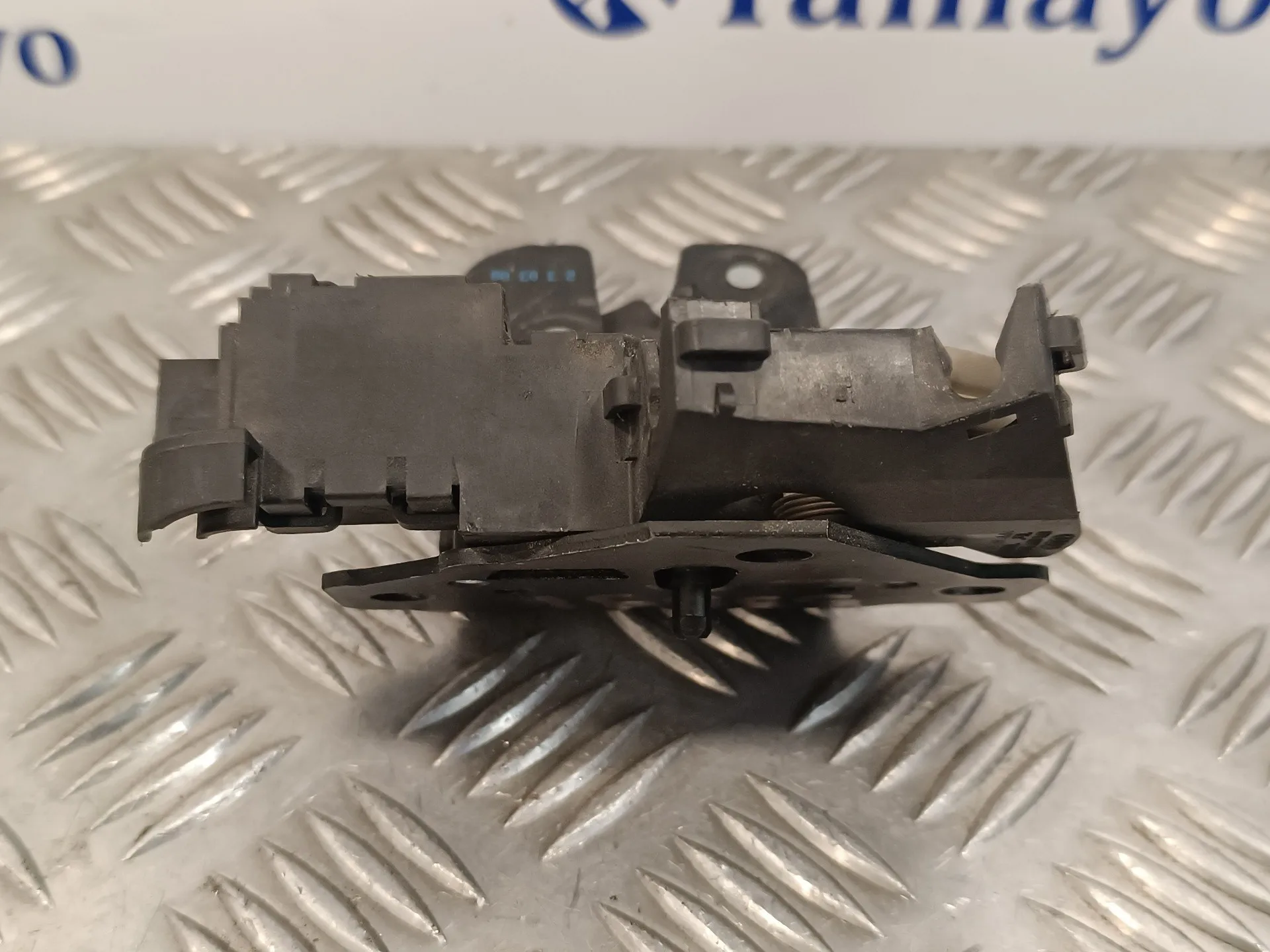 Cerradura Maletero / Porton para Audi A3 Sportback (8P)