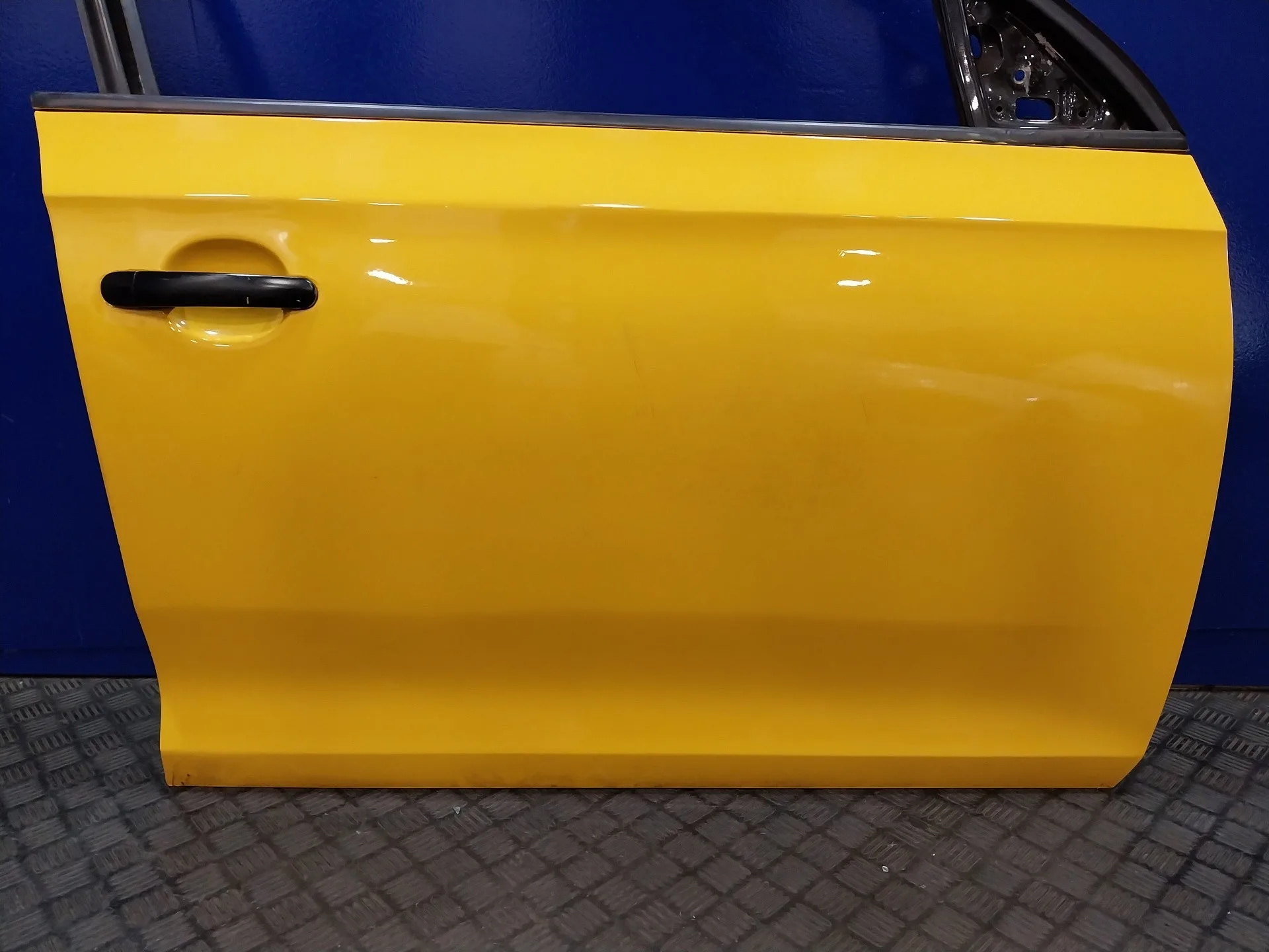 Puerta Delantera Derecha para Skoda Rapid