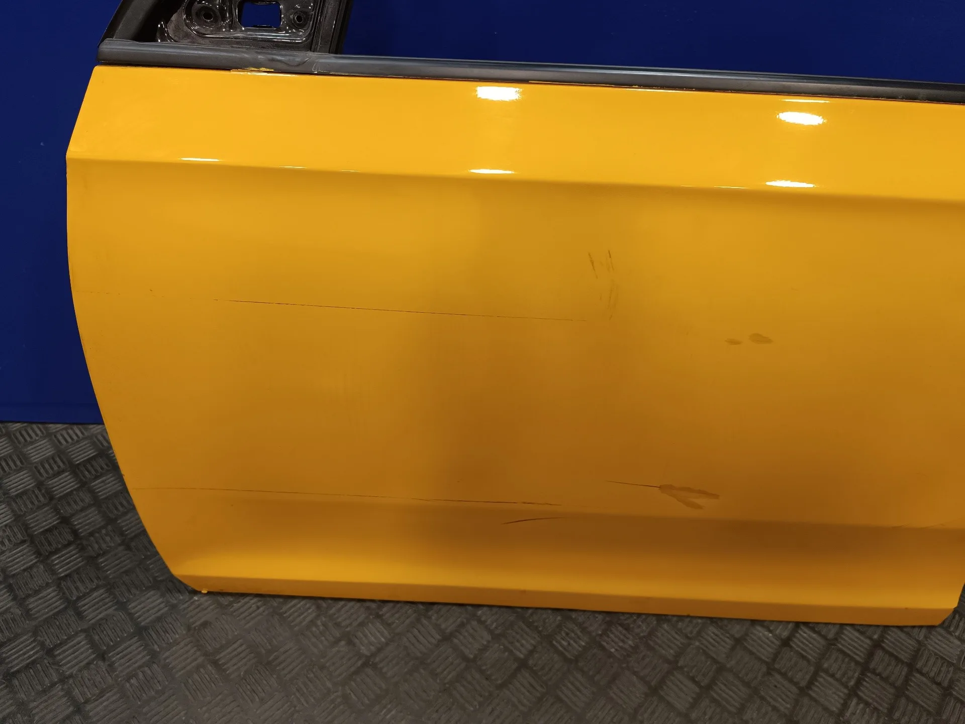 Puerta Delantera Izquierda para Skoda Rapid