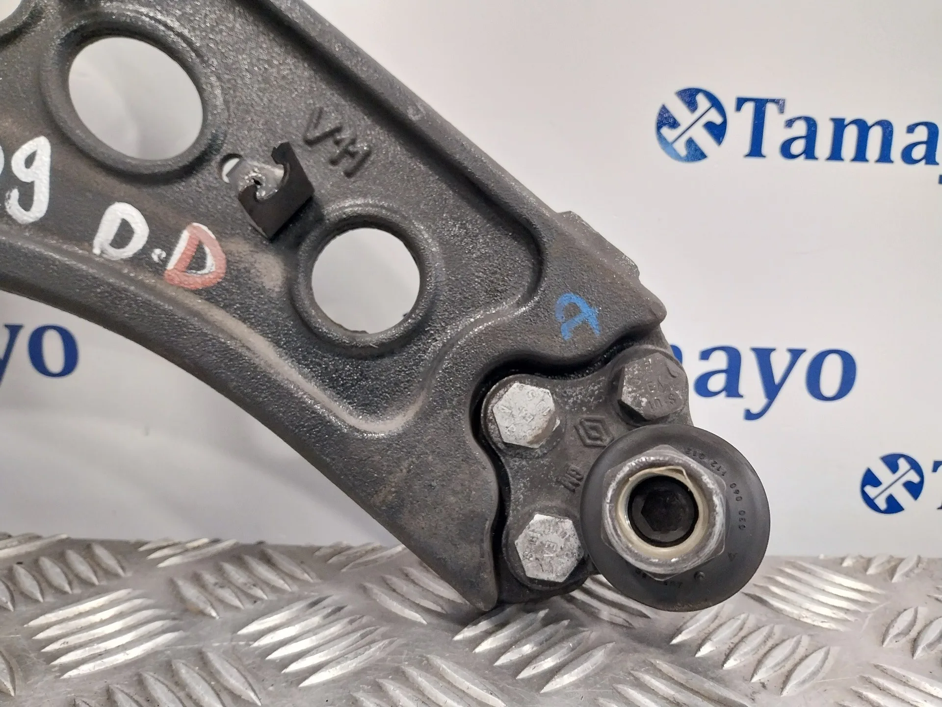Brazo Suspension Inferior Delantero Derecho para Renault Trafic Furgon