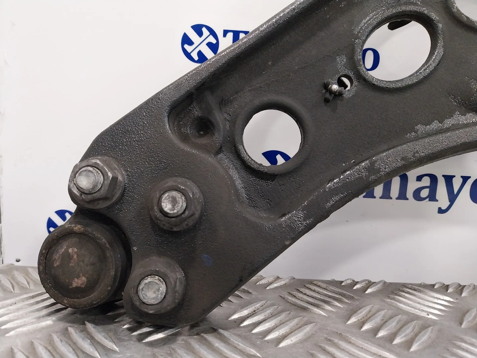Brazo Suspension Inferior Delantero Derecho para Renault Trafic Furgon