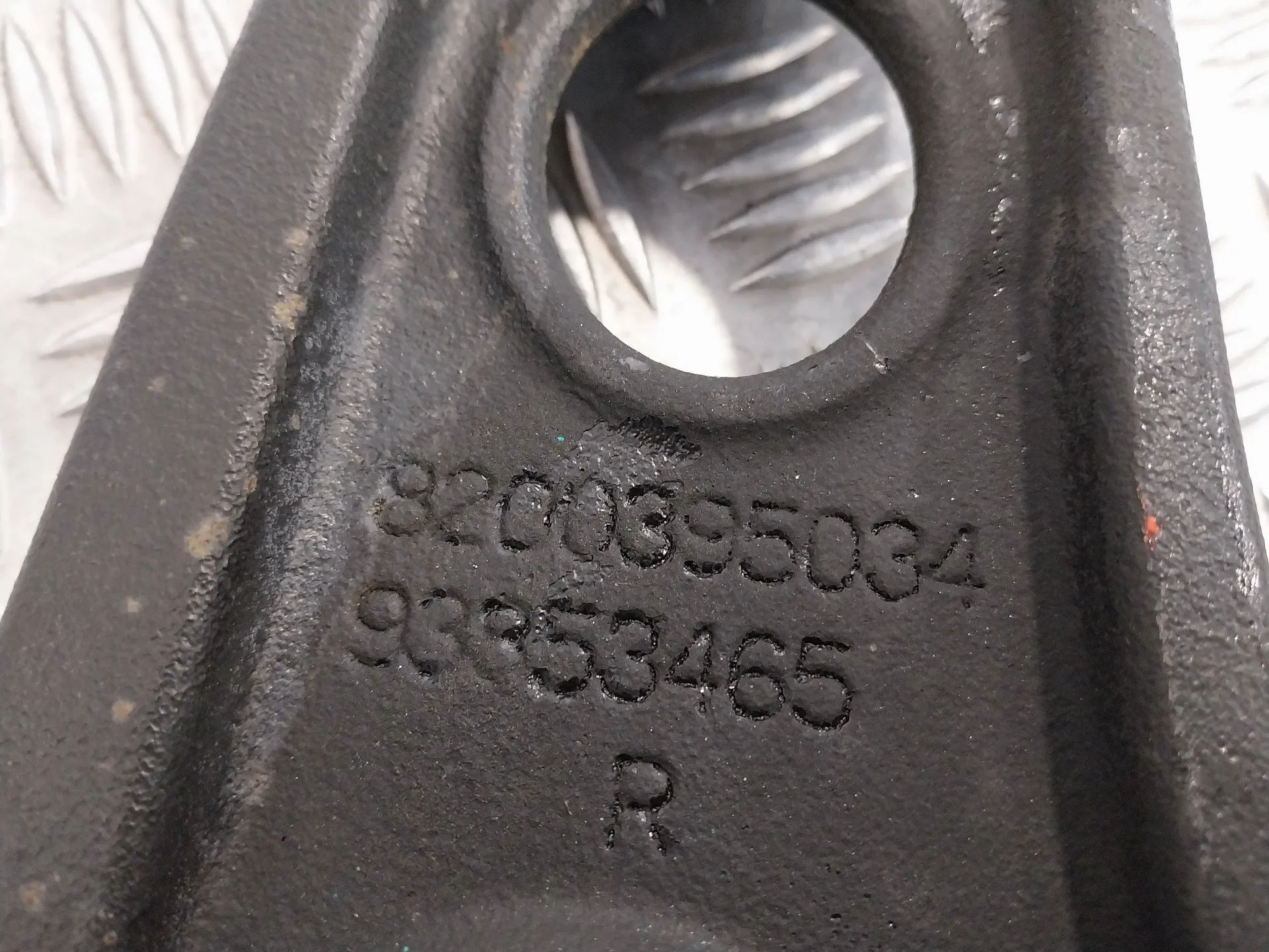 Brazo Suspension Inferior Delantero Derecho para Renault Trafic Furgon