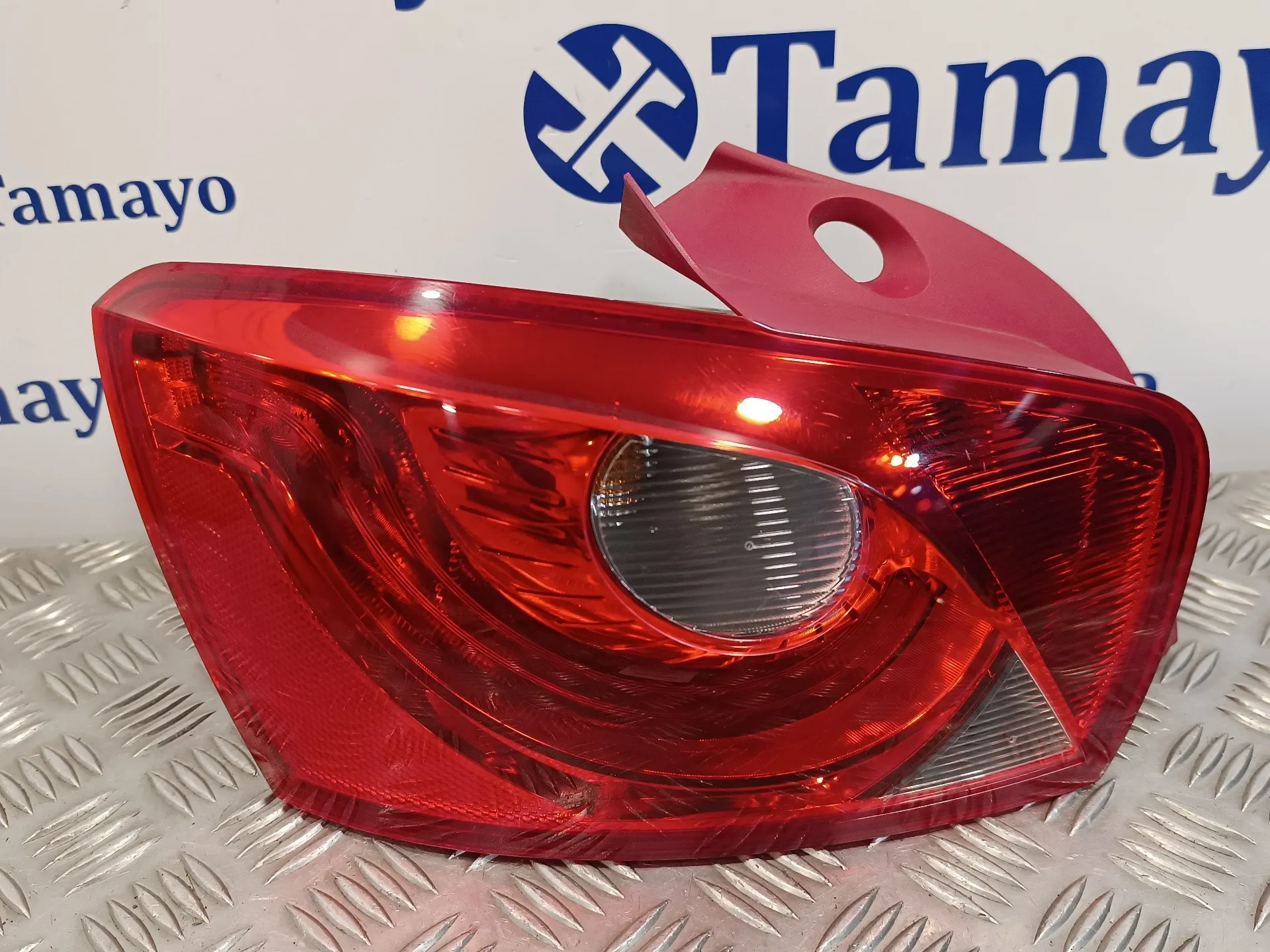 Piloto Trasero Izquierdo para Seat Ibiza (6J5)