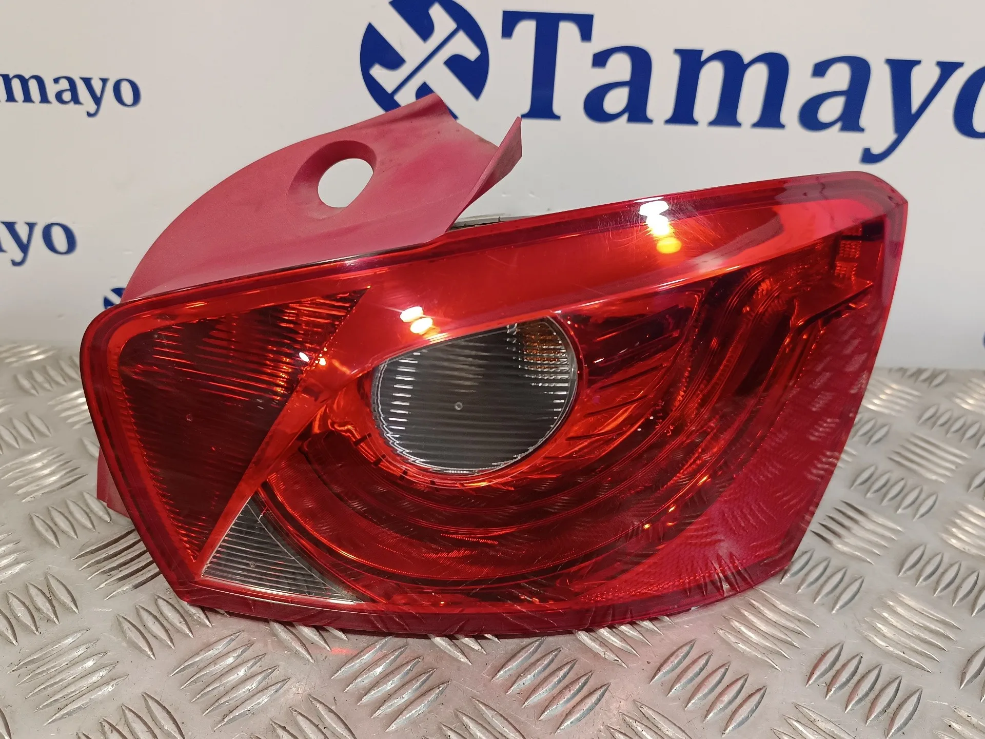 Piloto Trasero Derecho para Seat Ibiza (6J5)