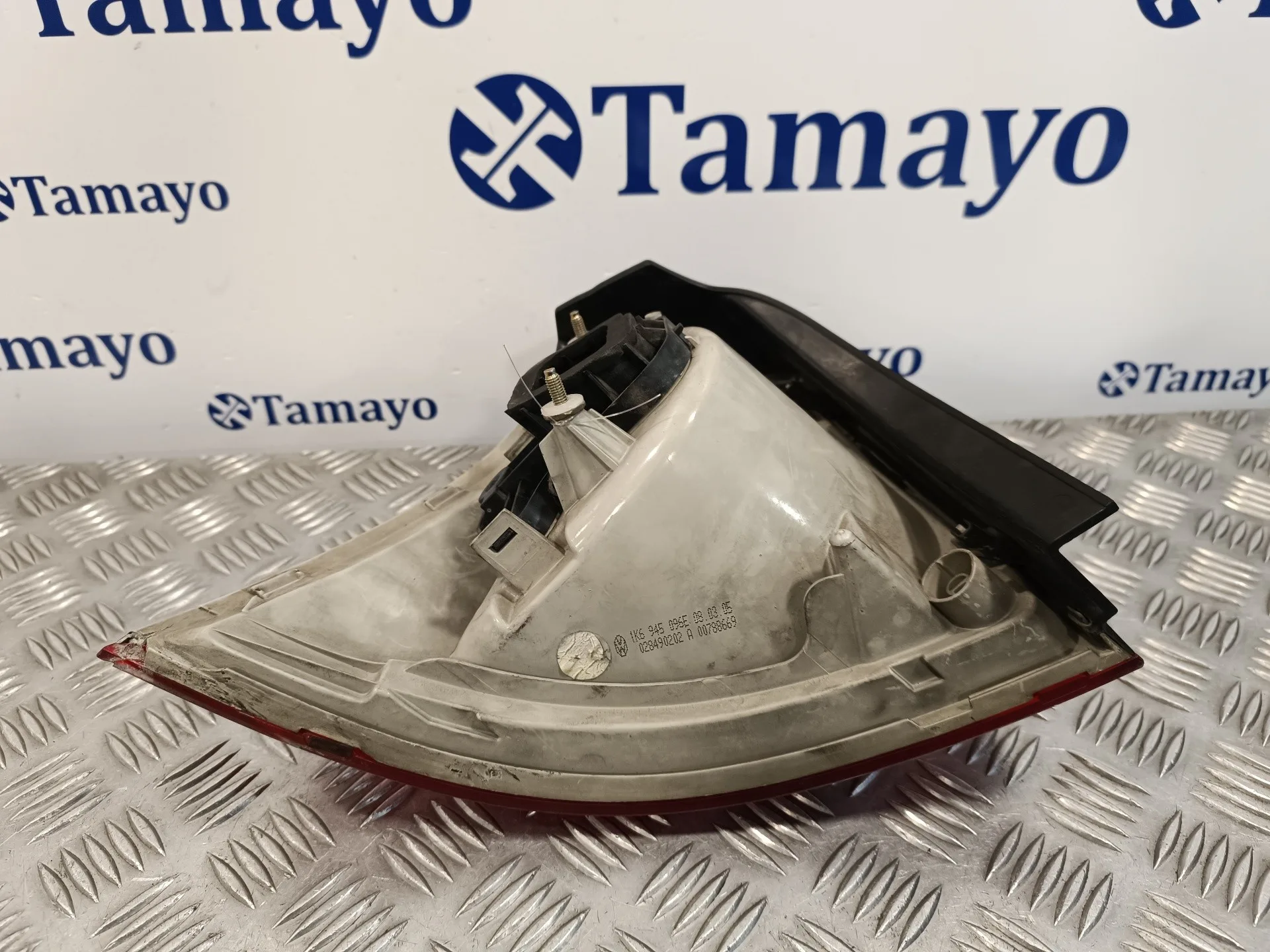 Piloto Trasero Derecho para Volkswagen Golf V Berlina (1K1)