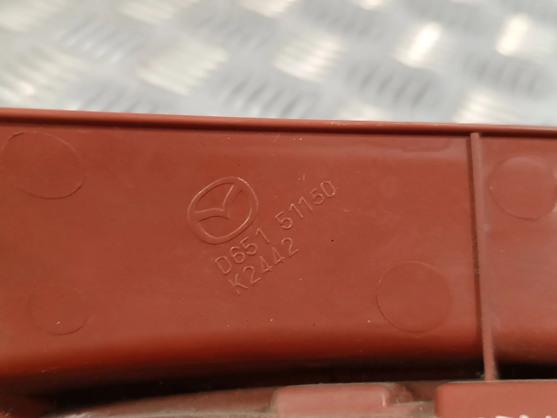 Piloto Trasero Derecho para Mazda 2 Lim. (De)