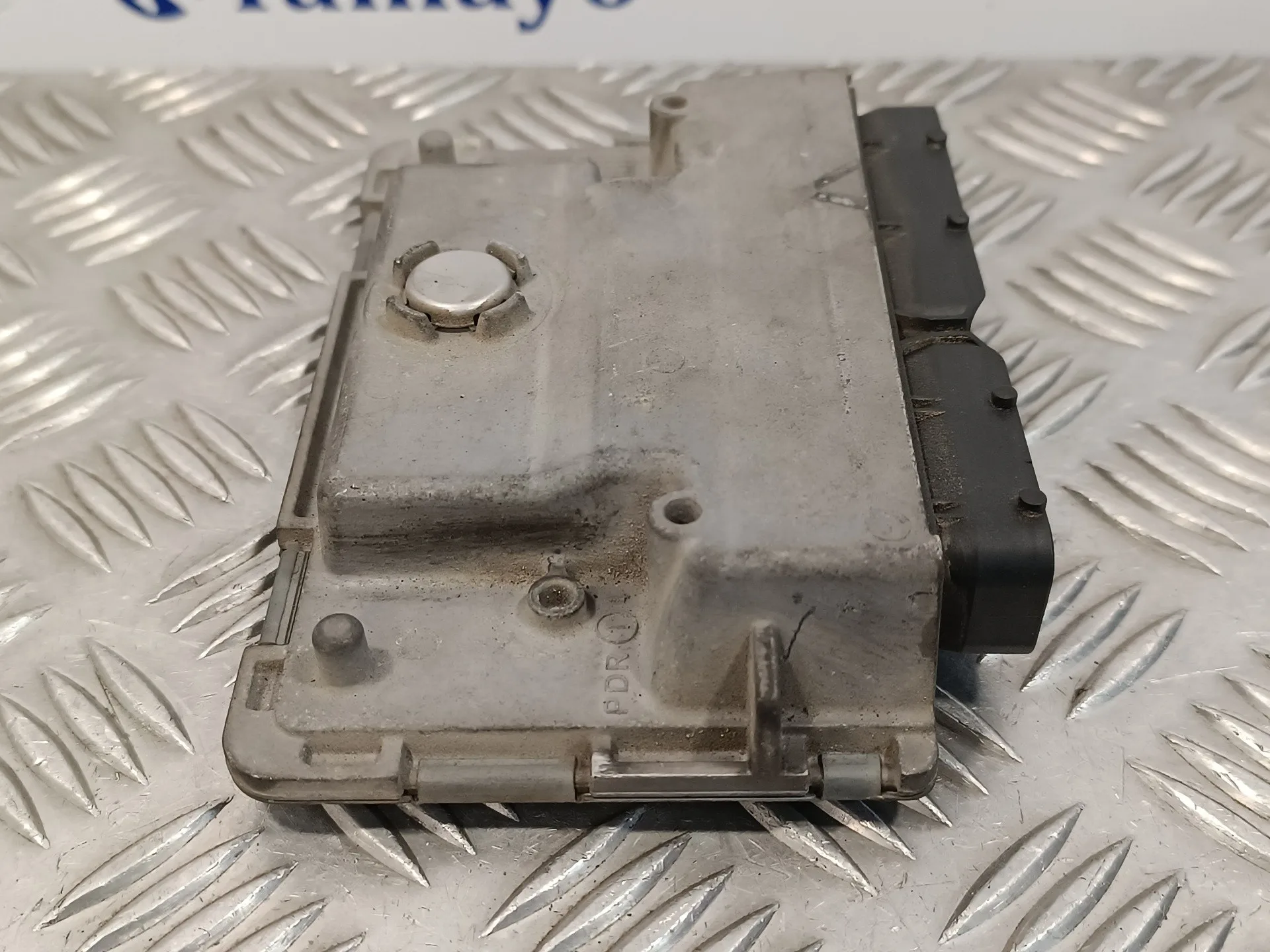 Centralita Motor Uce para Seat Ibiza (6J5)