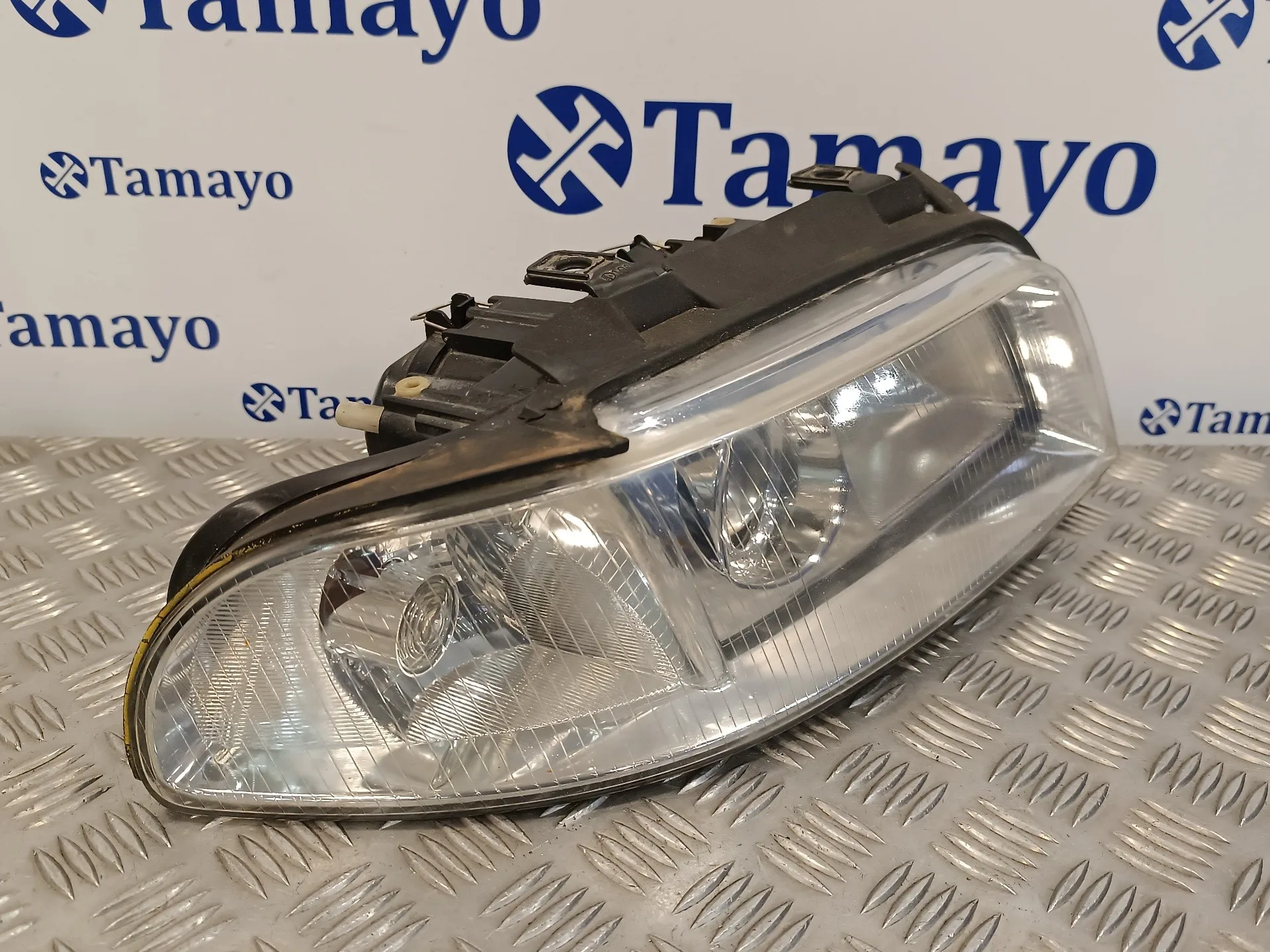 Faro Derecho para Audi A4 Avant (B5)