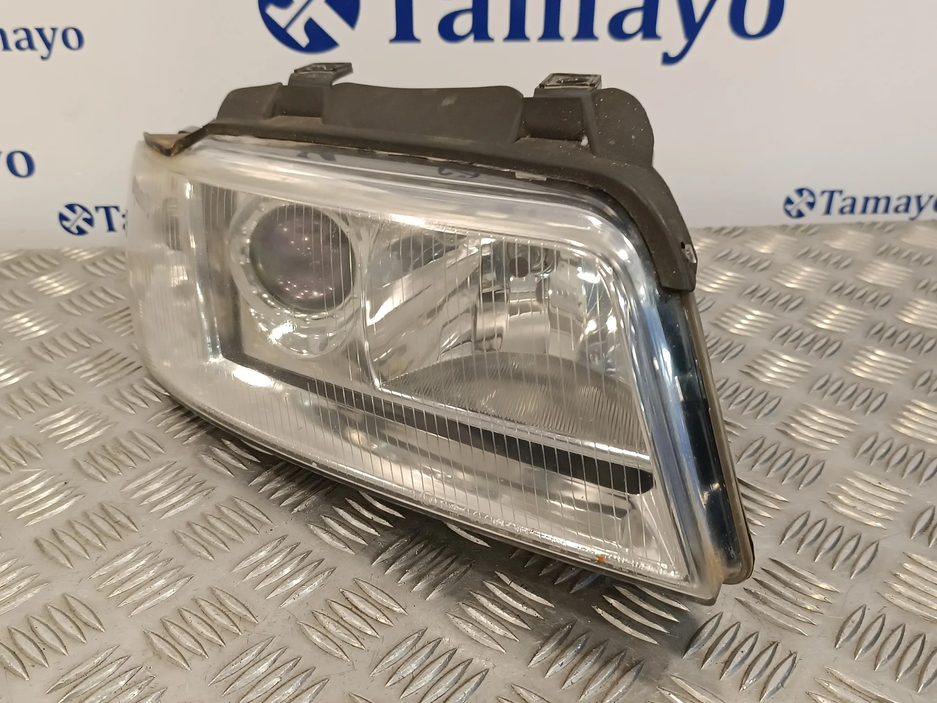 Faro Derecho para Audi A4 Avant (B5)