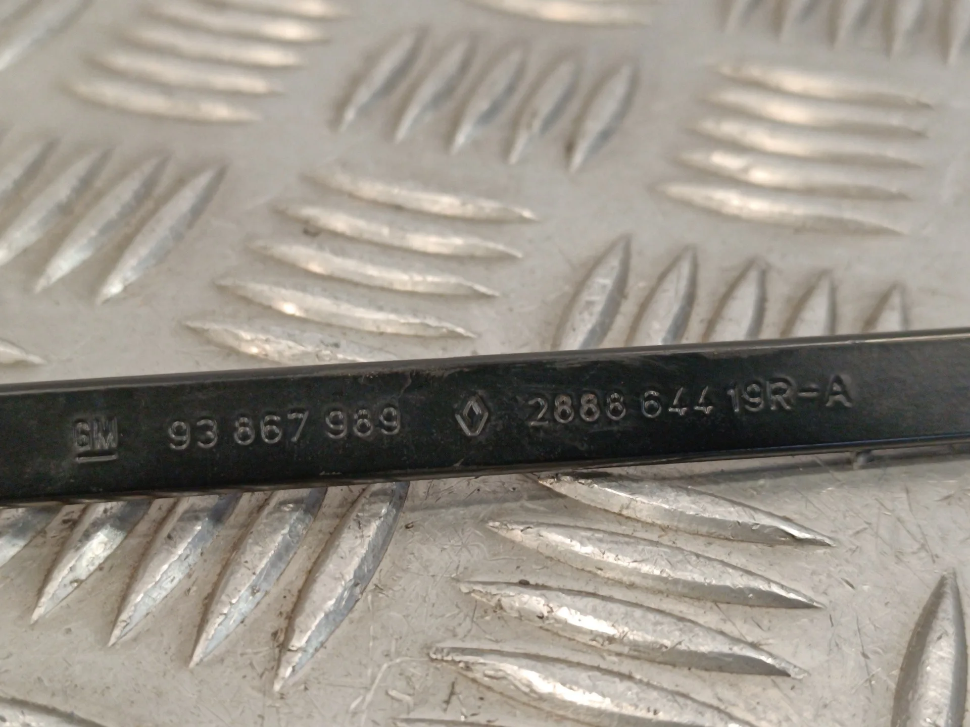 Brazo Limpia Delantero Derecho para Renault Trafic Furgon