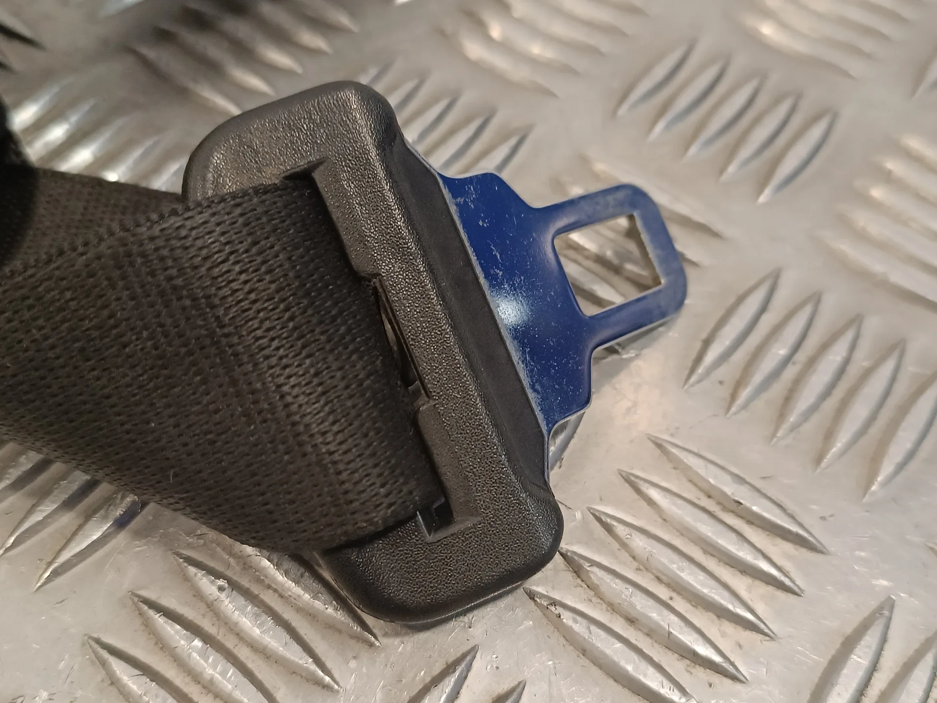 Cinturon Seguridad Trasero Izquierdo para Bmw Serie 7 (E38)
