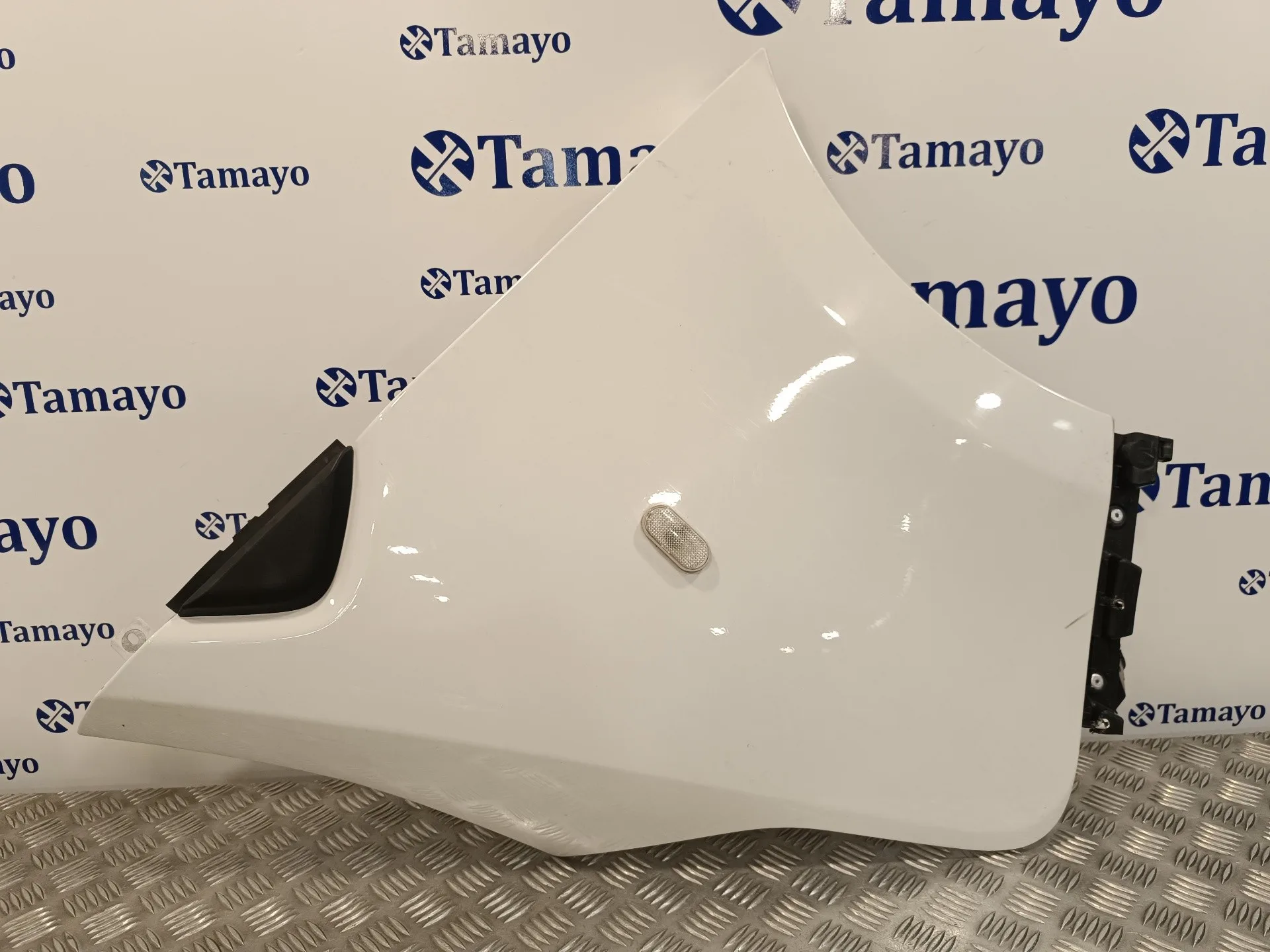 Aleta Delantera Izquierda para Renault Trafic Furgon