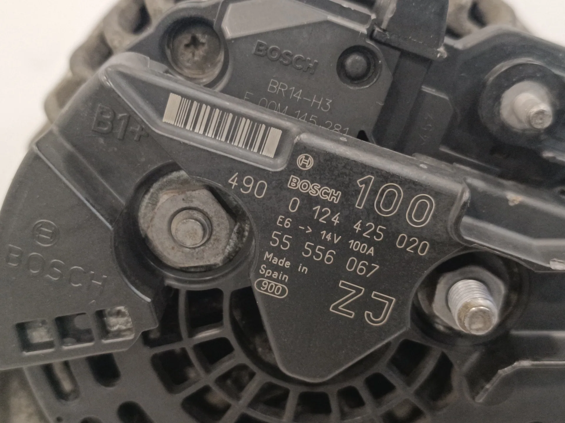 Alternador para Opel Astra H Berlina