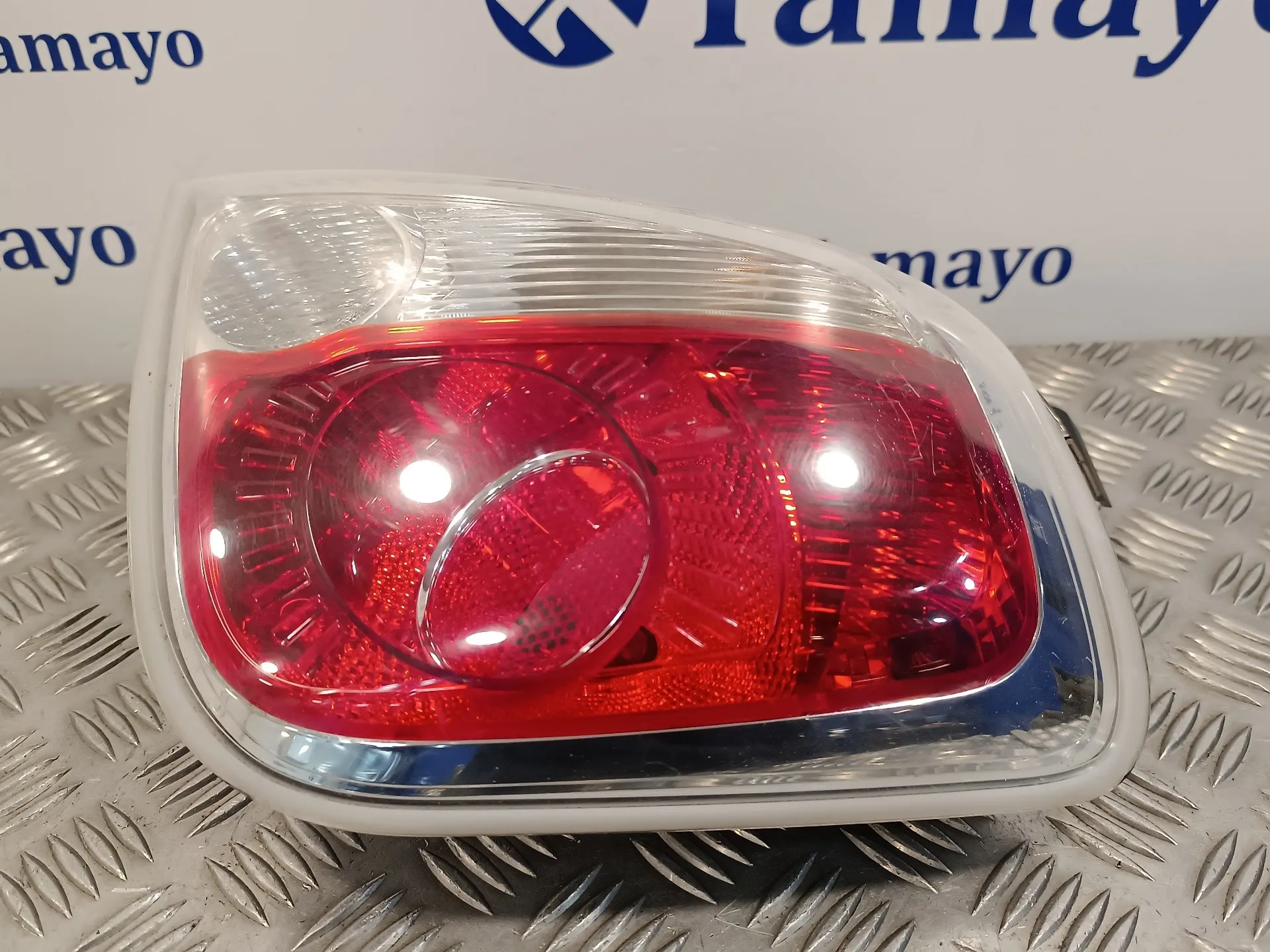 Piloto Trasero Derecho para Fiat Nuova 500 (150)
