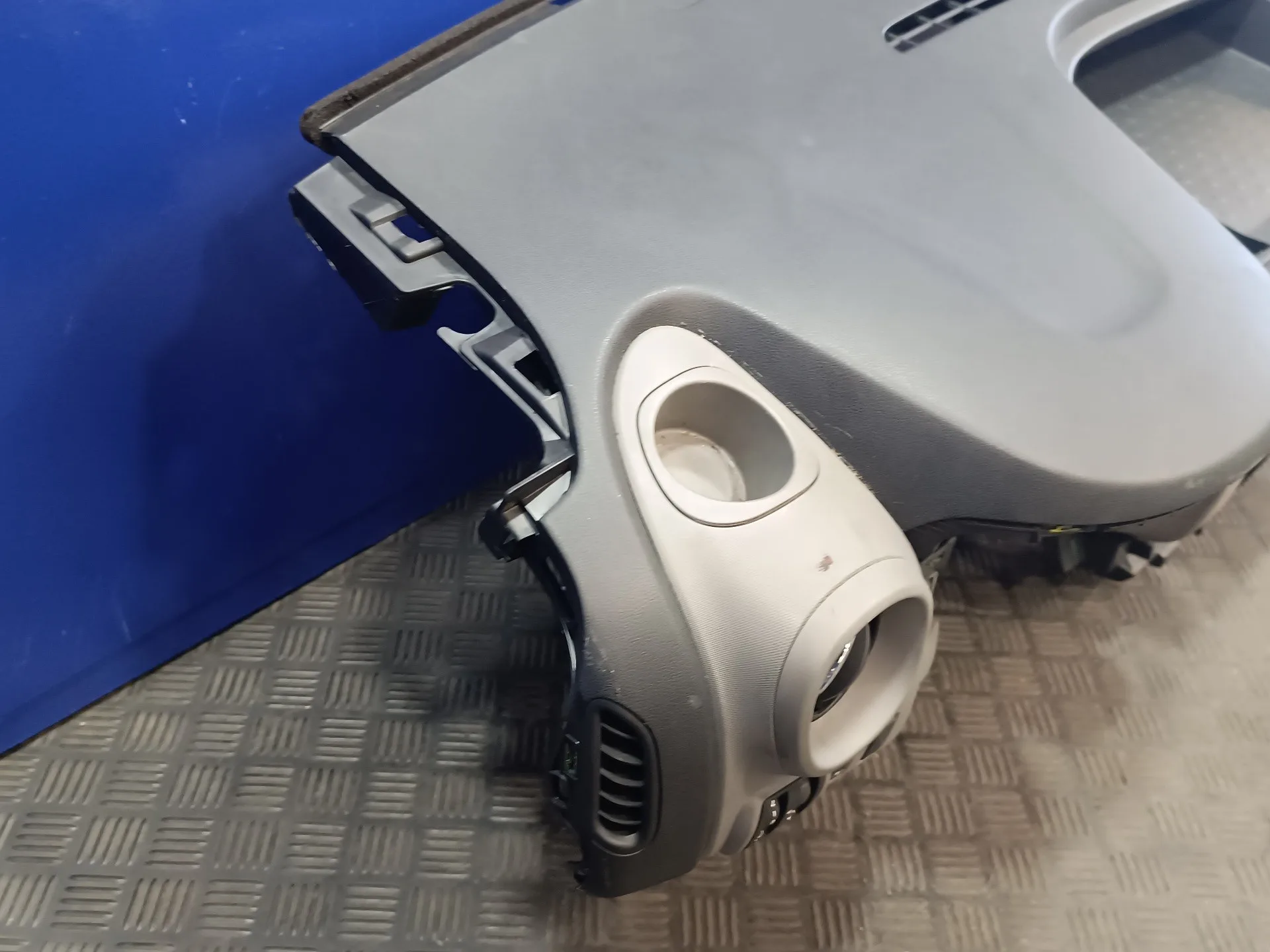 Salpicadero para Renault Trafic Furgon