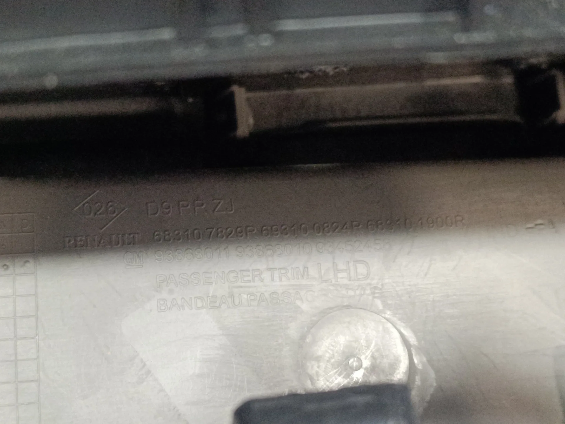 Salpicadero para Renault Trafic Furgon