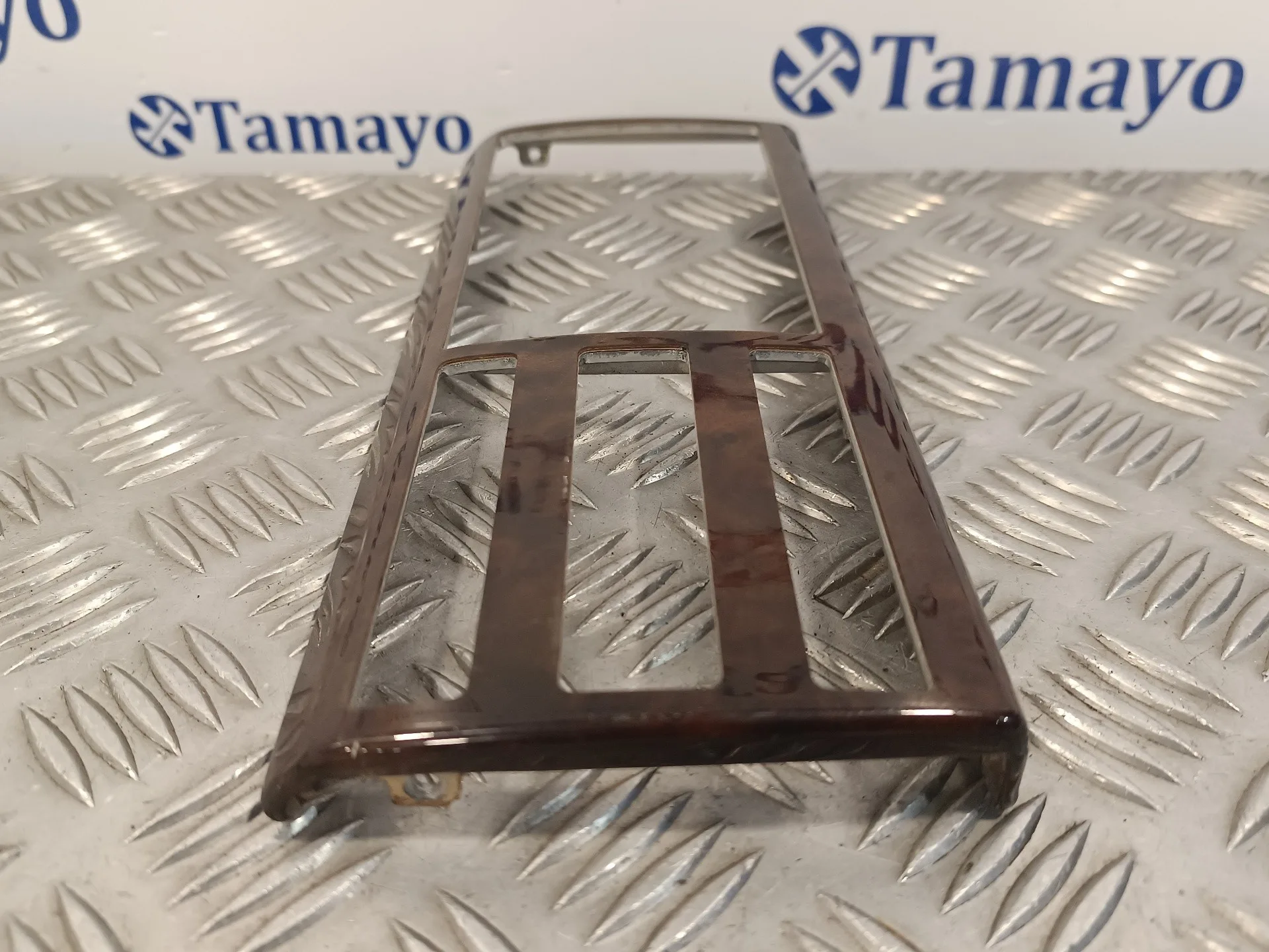 Moldura para Bmw Serie 7 (E38)