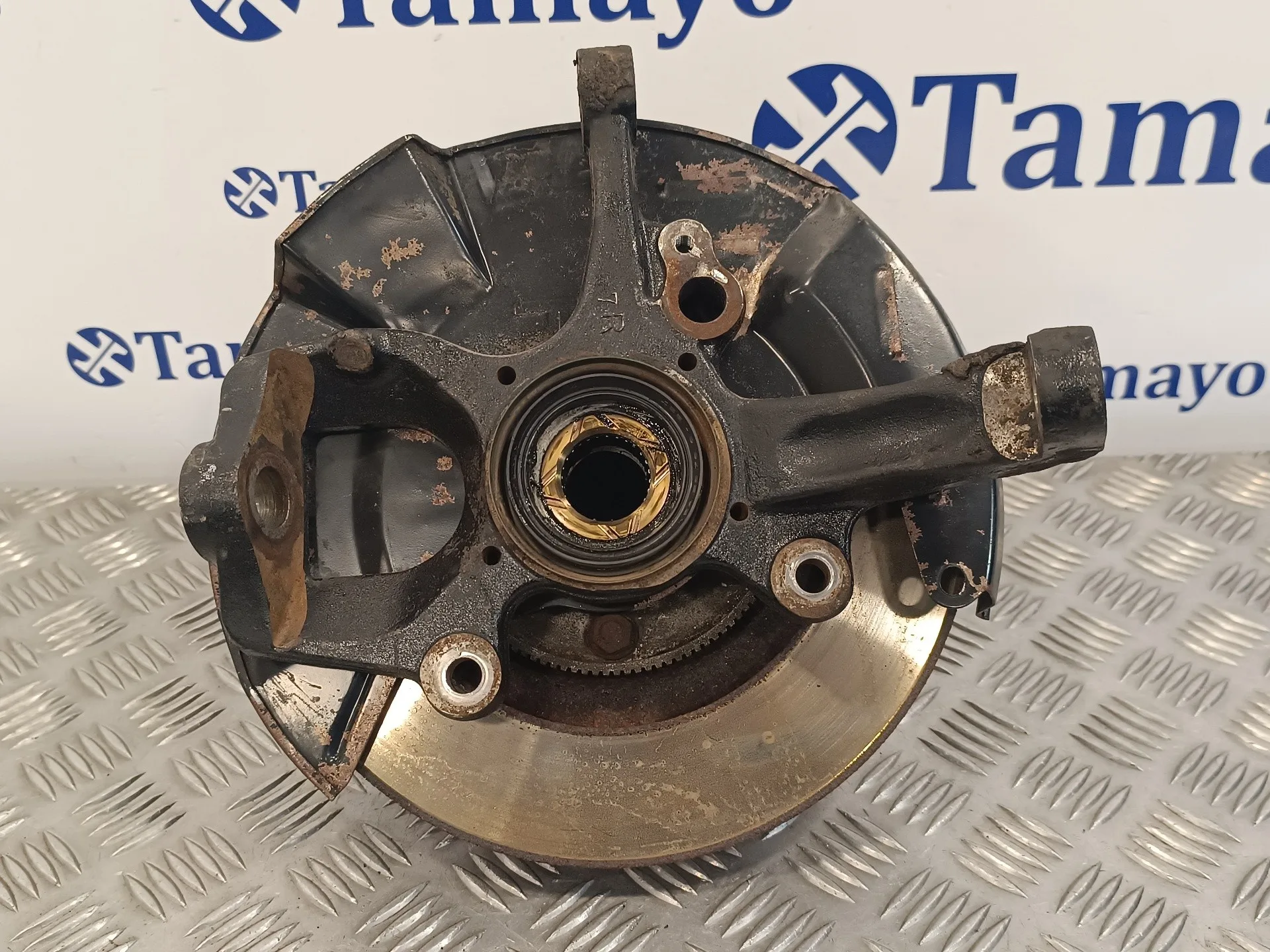 Mangueta Delantera Derecha para Mitsubishi Montero (V20/V40)
