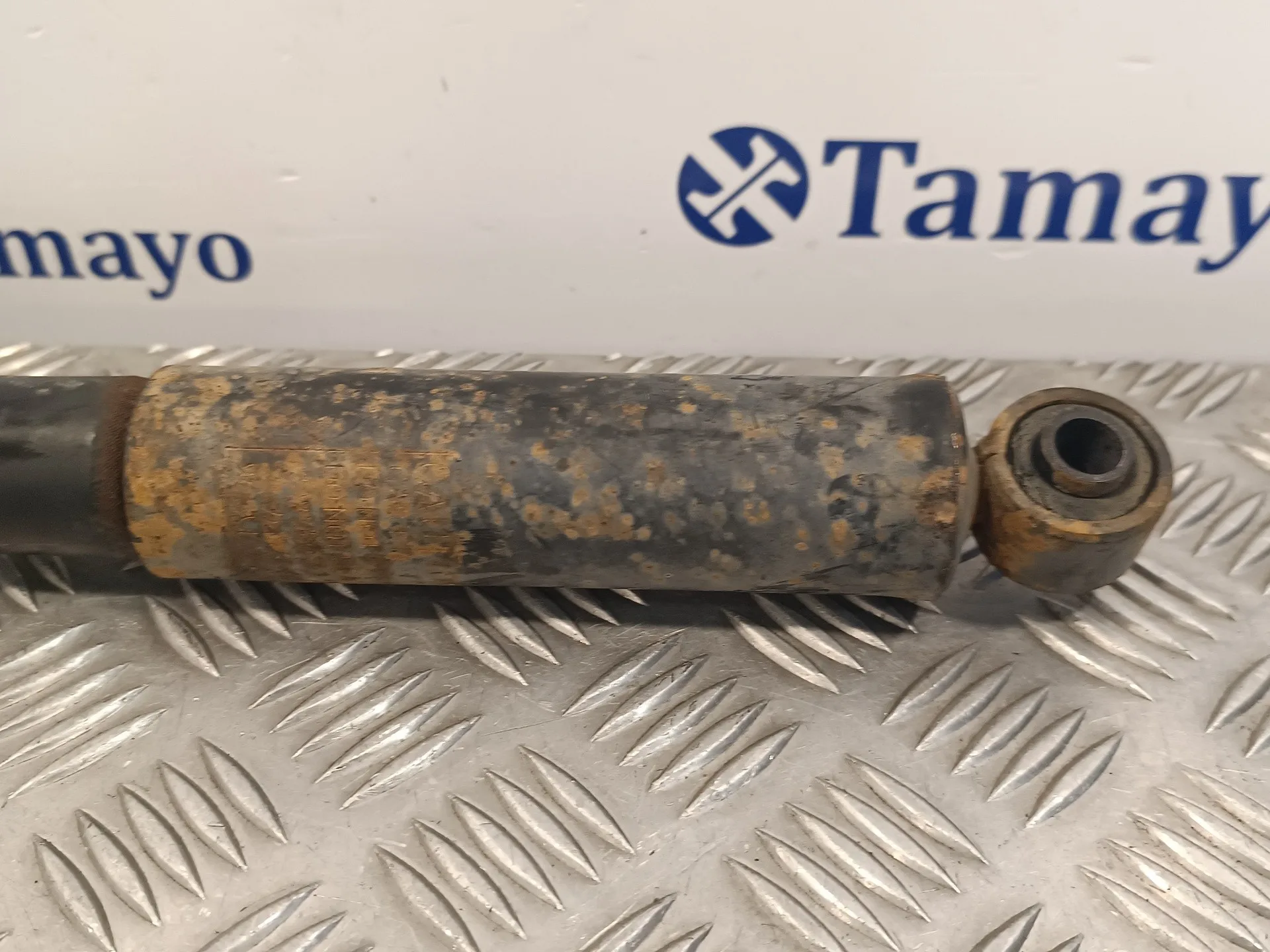 Amortiguador Trasero Izquierdo para Suzuki Jimny Sn (Fj)