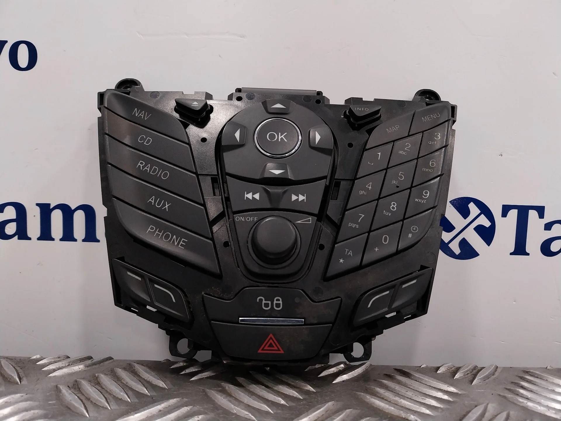 Sistema Audio / Radio Cd para Ford Focus Turn.