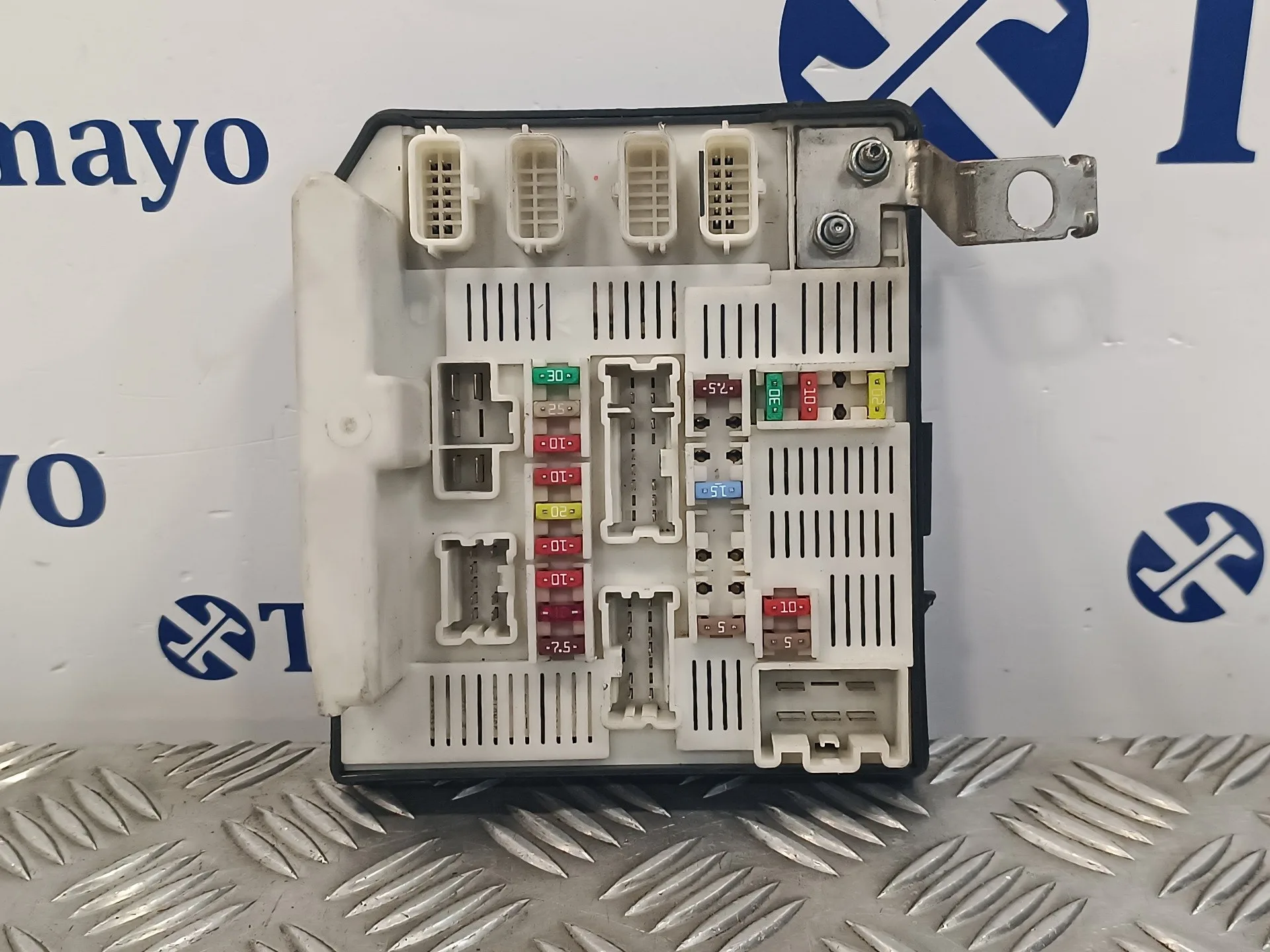 Caja Reles / Fusibles para Renault Kangoo
