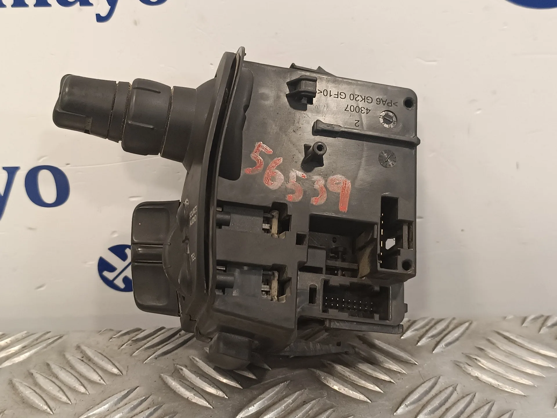 Mando Limpia para Renault Kangoo