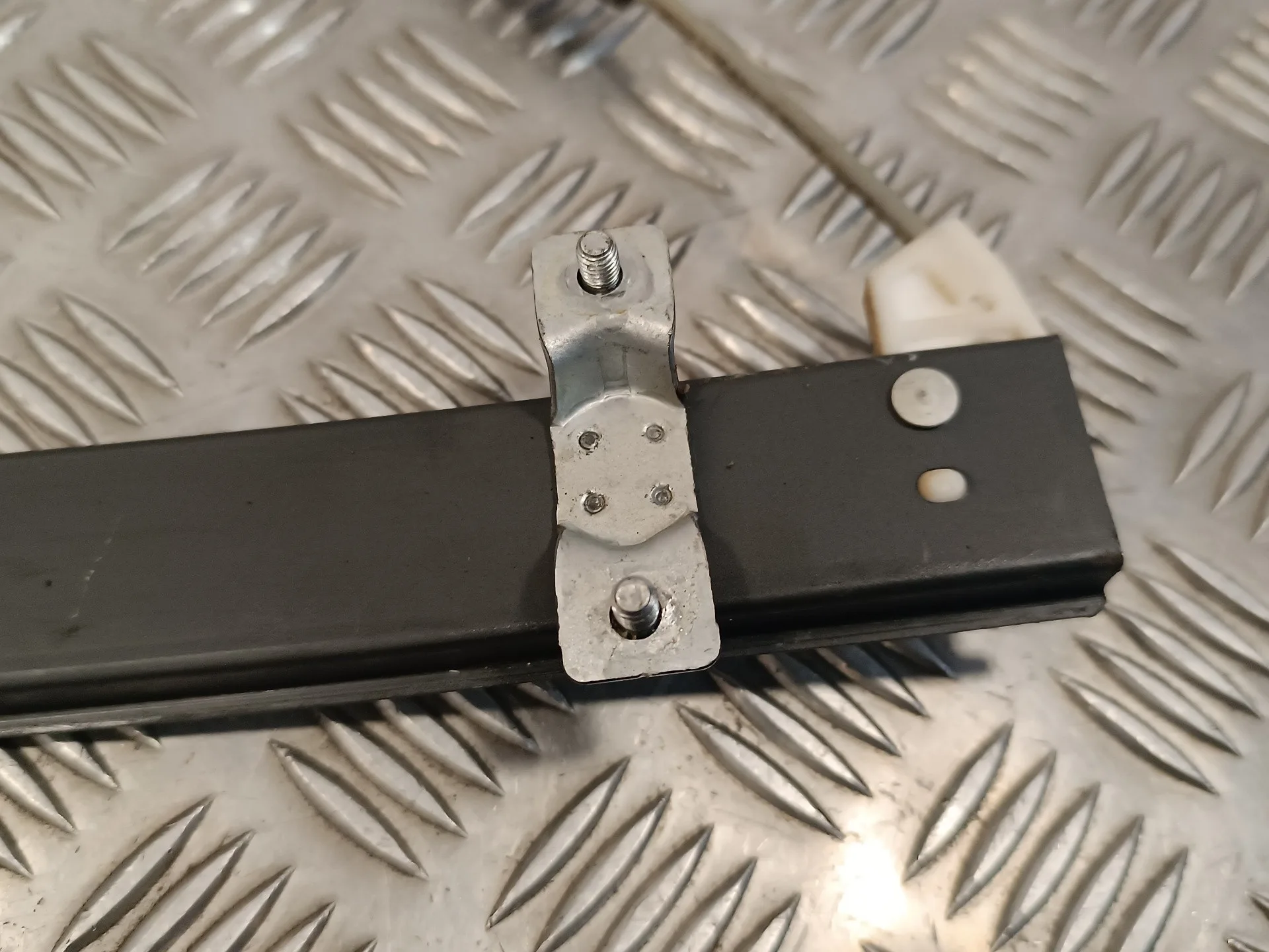 Elevalunas Delantero Izquierdo para Opel Antara