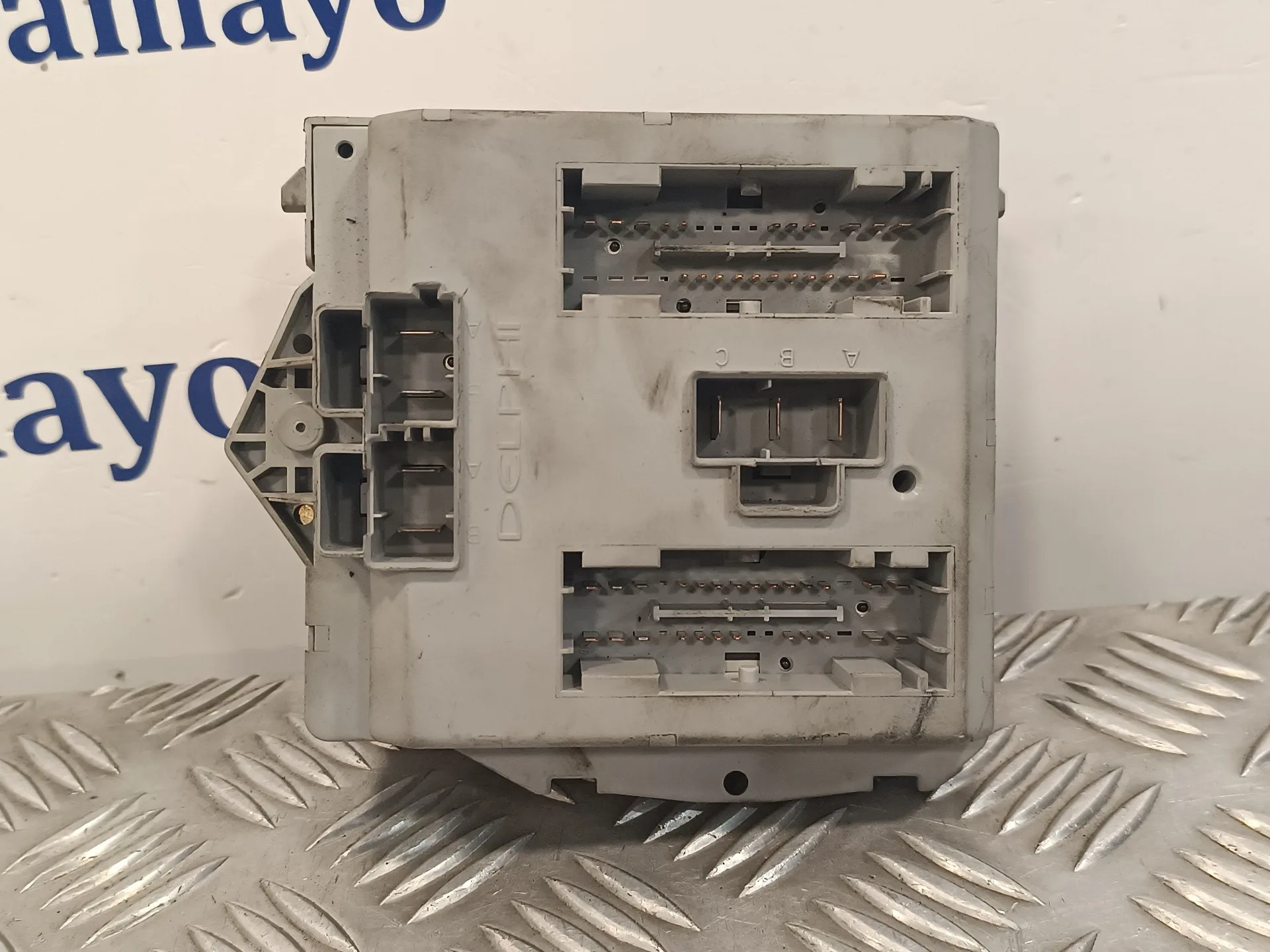 Caja Reles / Fusibles para Fiat Doblo (119)
