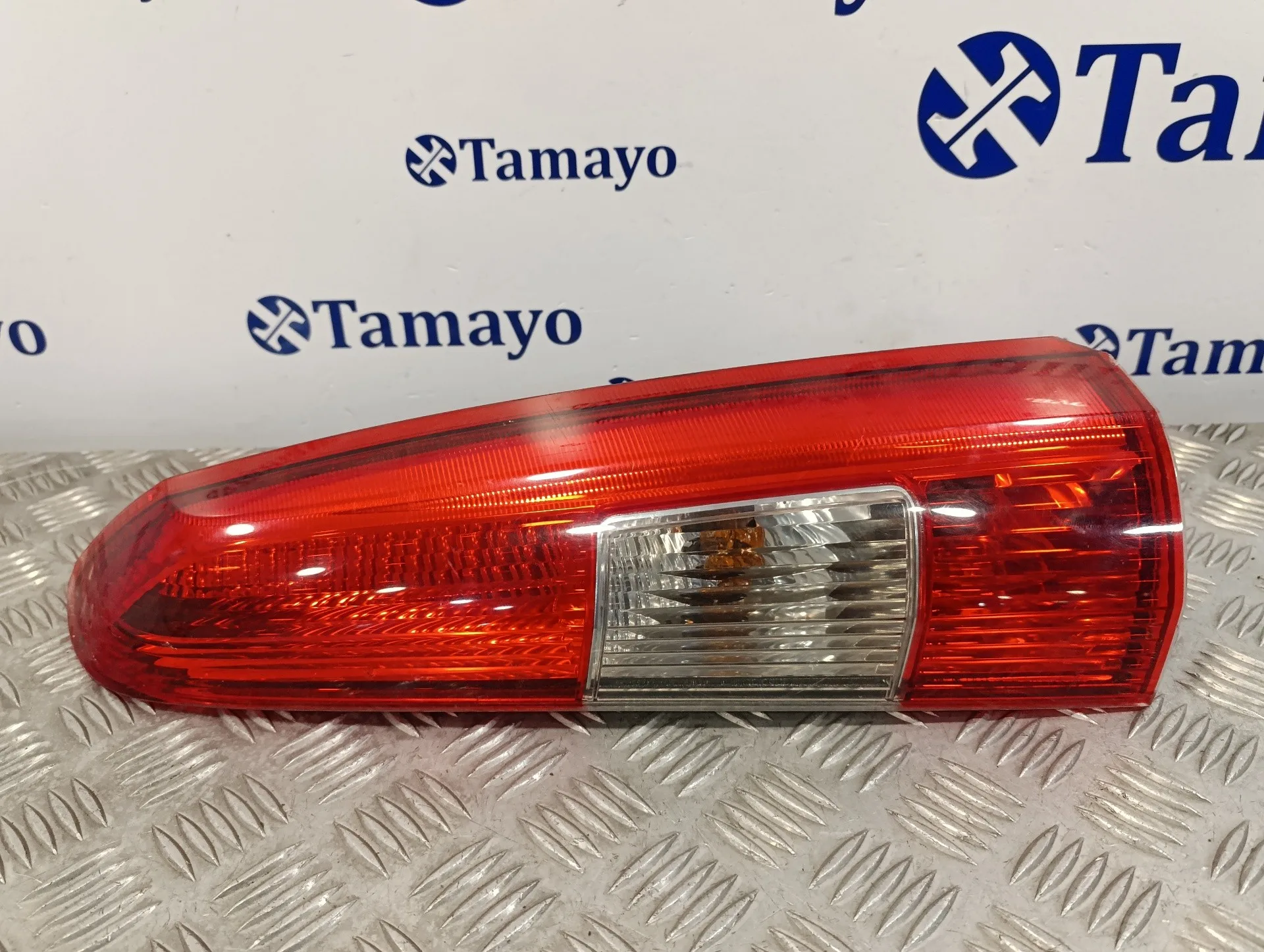 Piloto Trasero Derecho para Volvo V70 Familiar