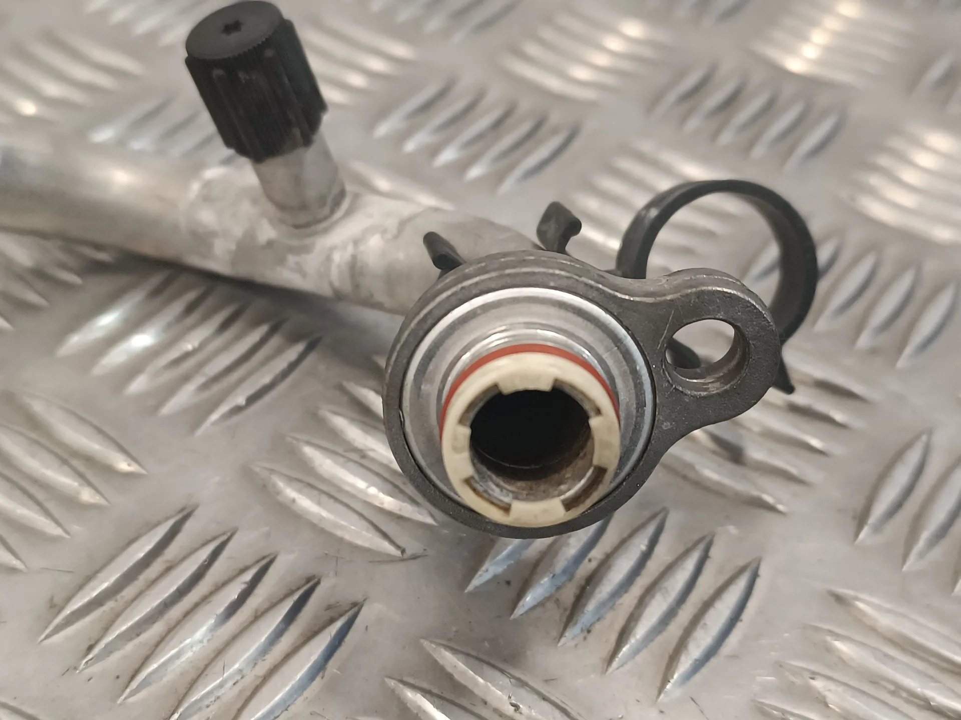 Tubos Aire Acondicionado para Ford Focus Turn.