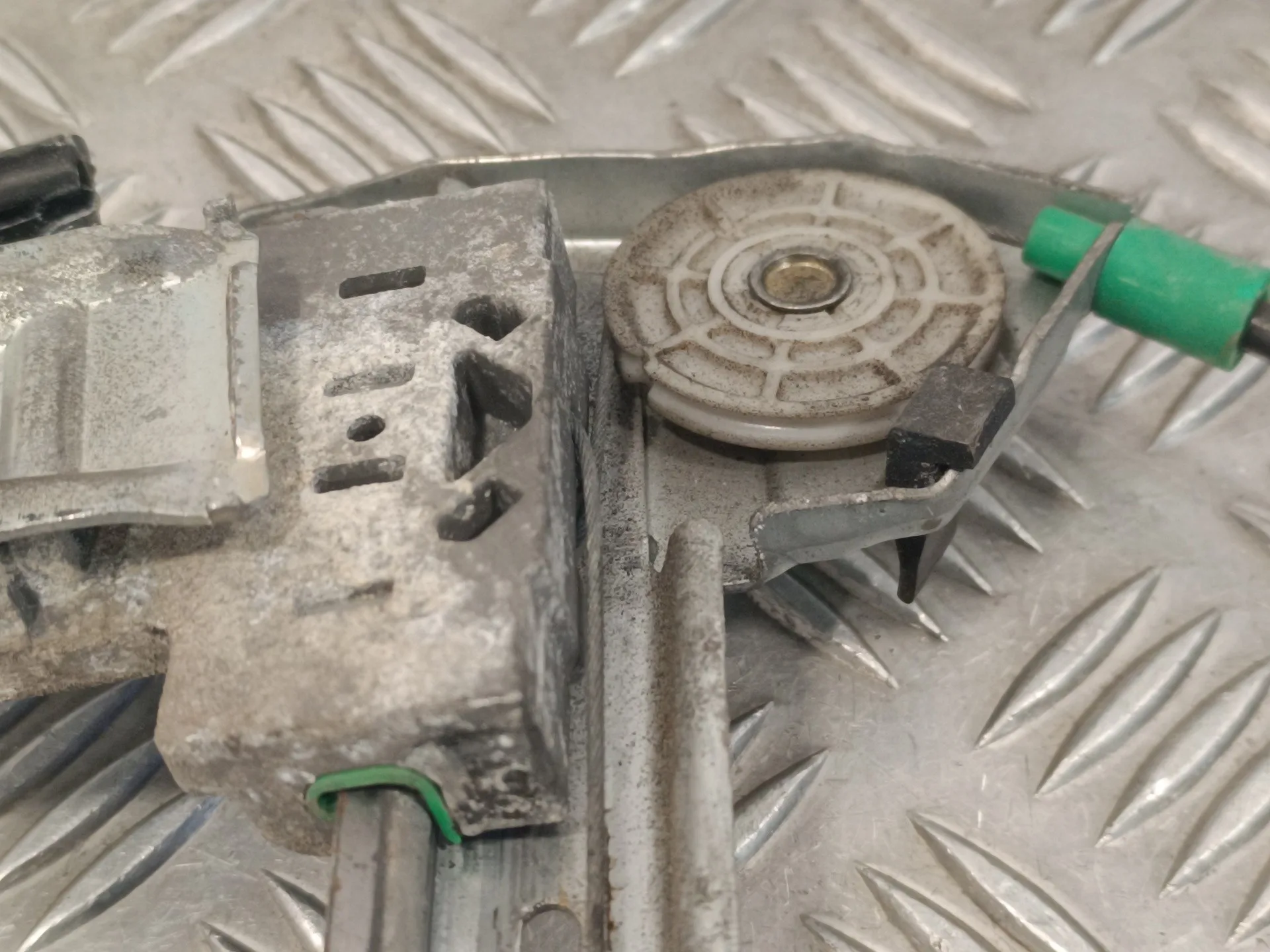 Elevalunas Delantero Izquierdo para Peugeot 206 Cc