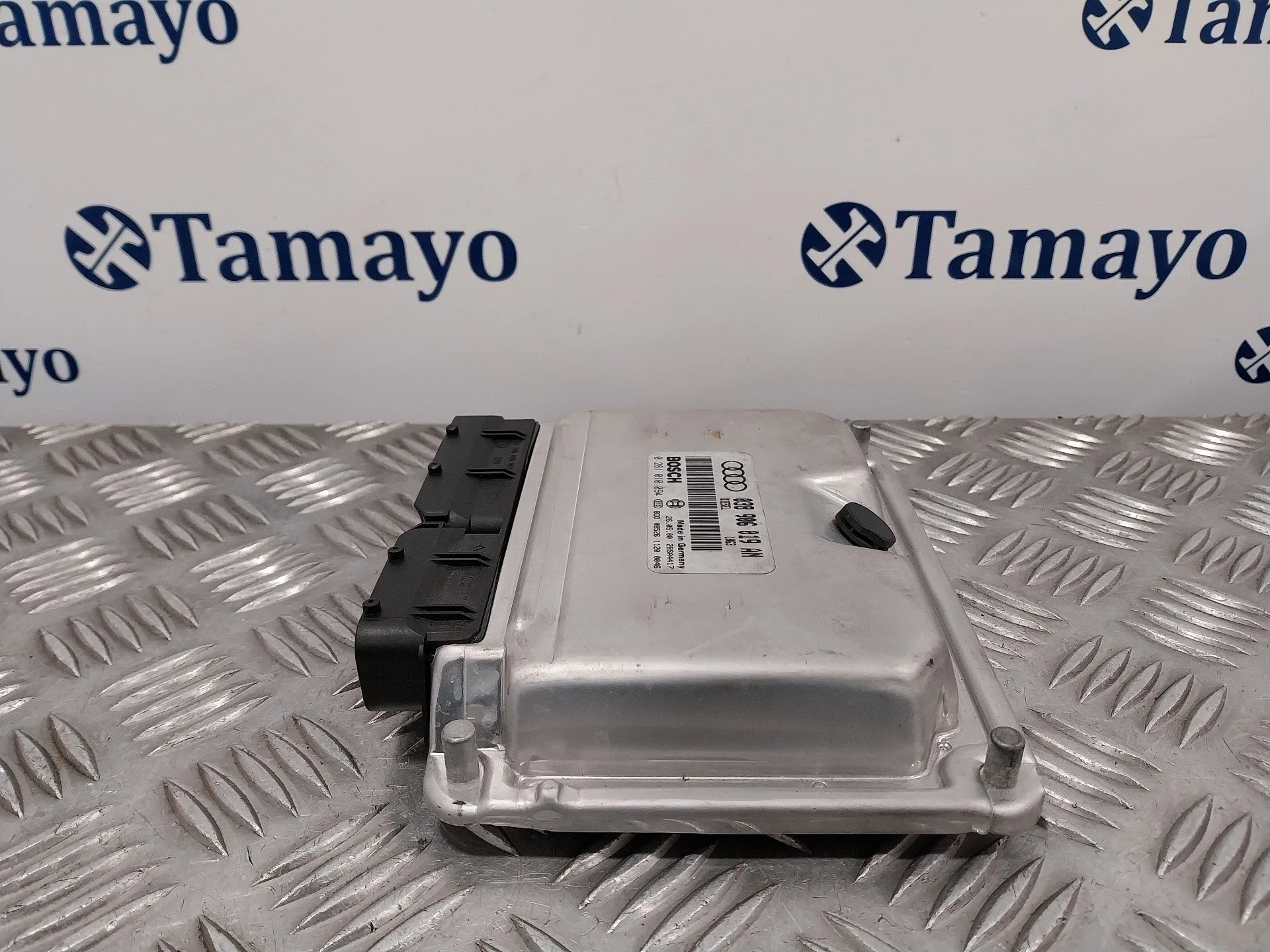 Centralita Motor Uce para Audi A4 Avant (B5)