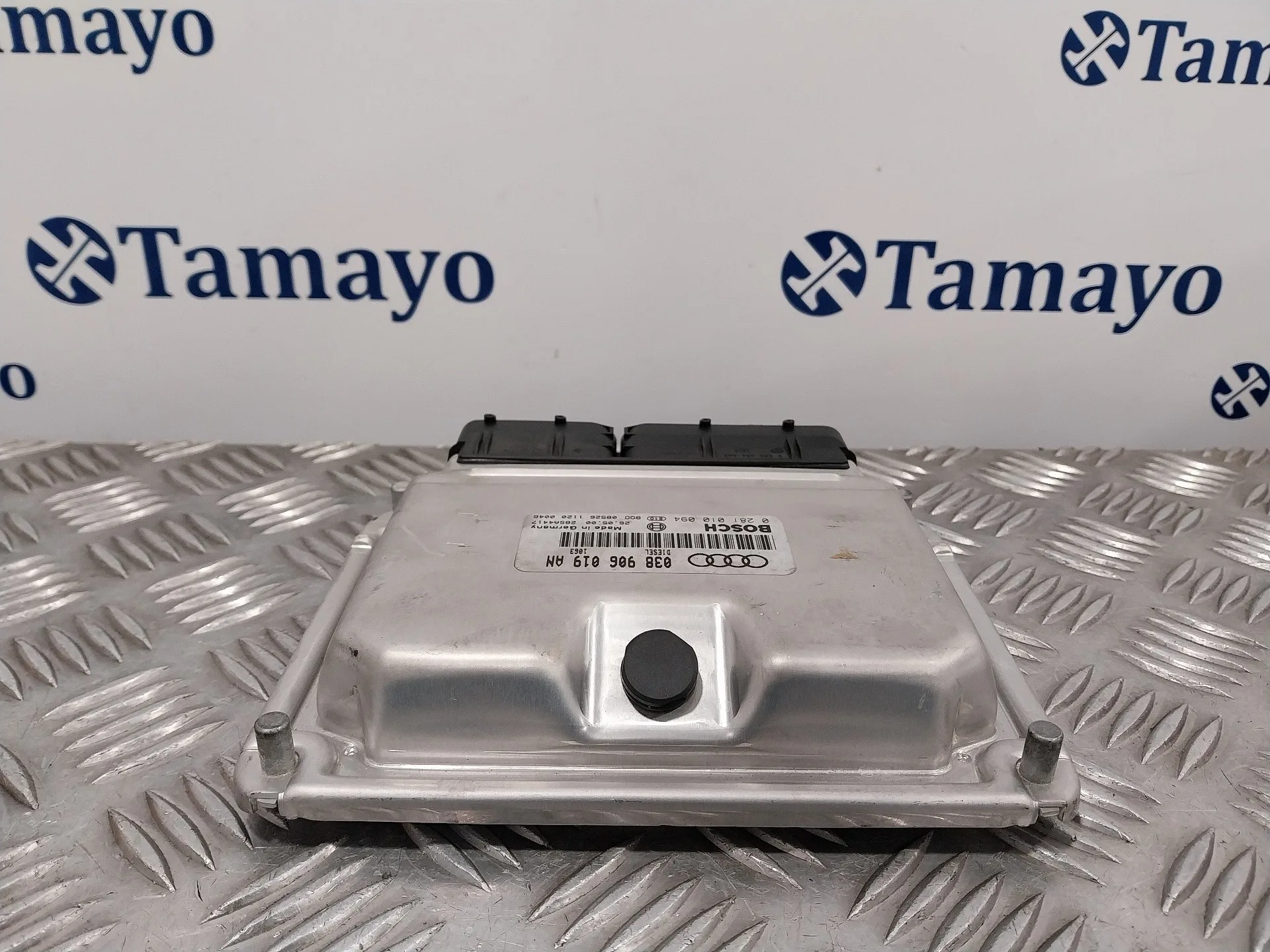 Centralita Motor Uce para Audi A4 Avant (B5)