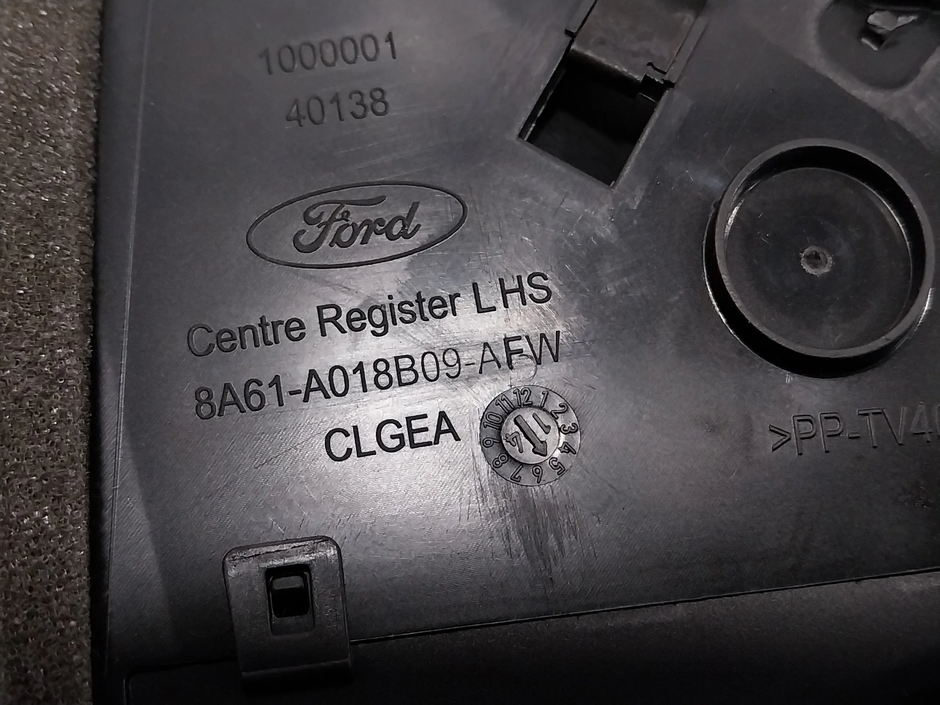 Rejilla Aireadora para Ford Fiesta (Ccn)