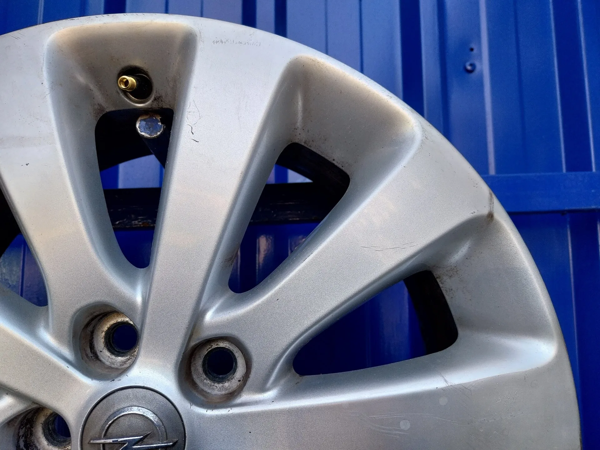 Llanta para Opel Astra J Lim.