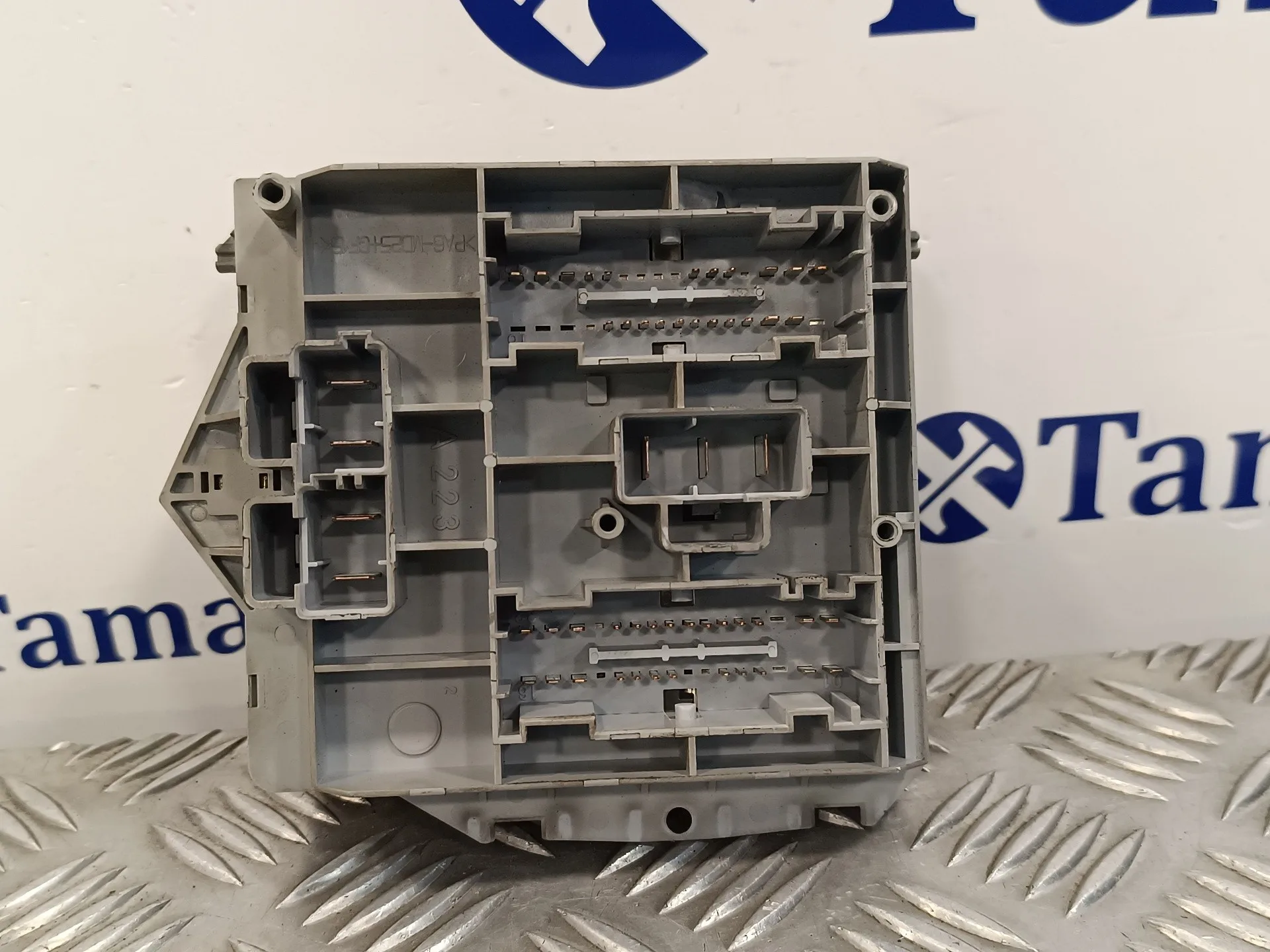 Caja Reles / Fusibles para Fiat Punto Berlina (188)