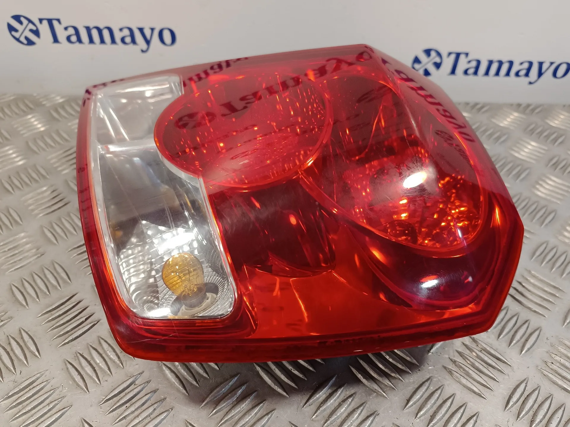 Piloto Trasero Derecho para Chevrolet Kalos