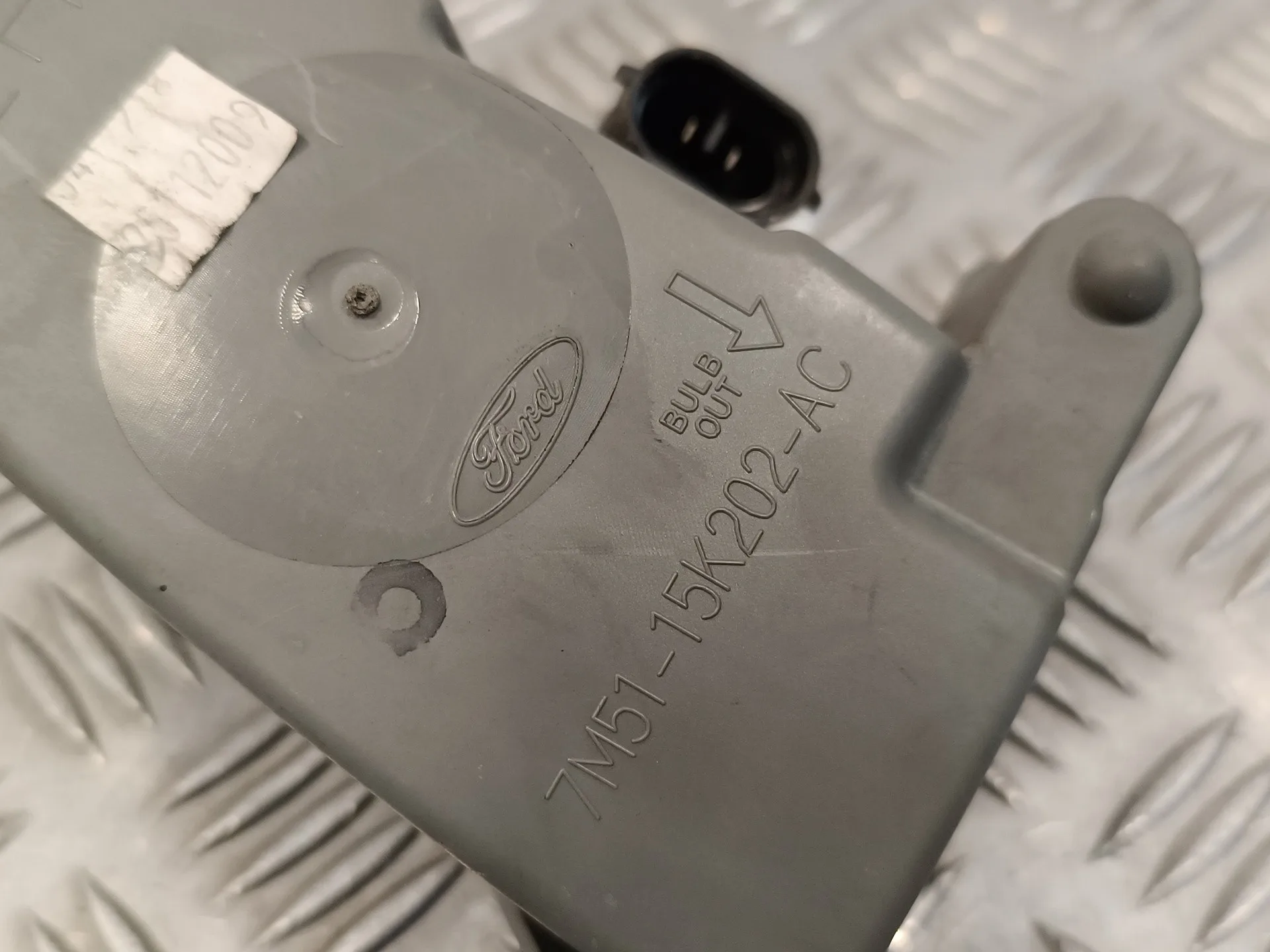 Faro Antiniebla Izquierdo para Ford C-Max (Cb3)