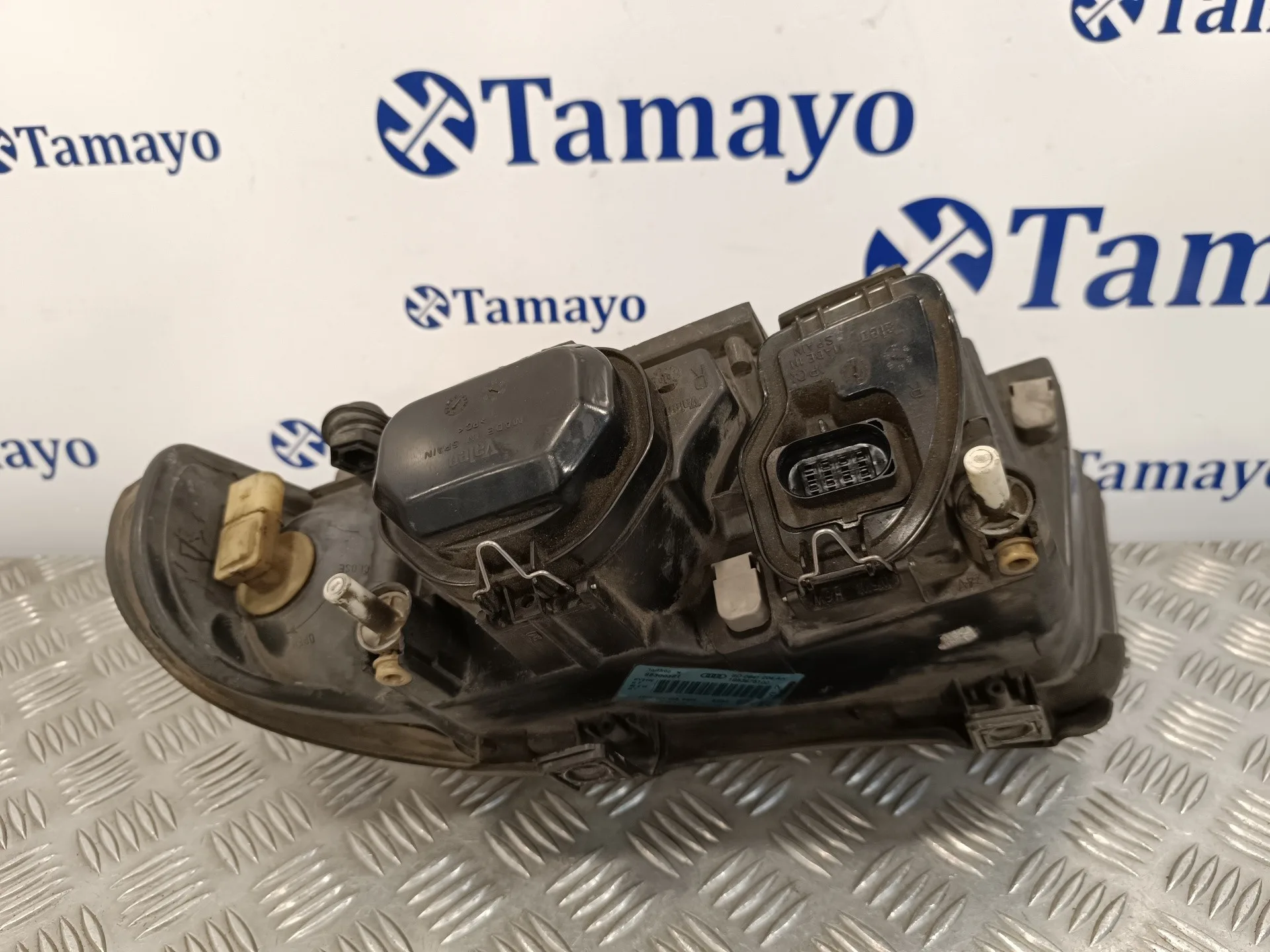 Faro Derecho para Audi A4 Avant (B5)