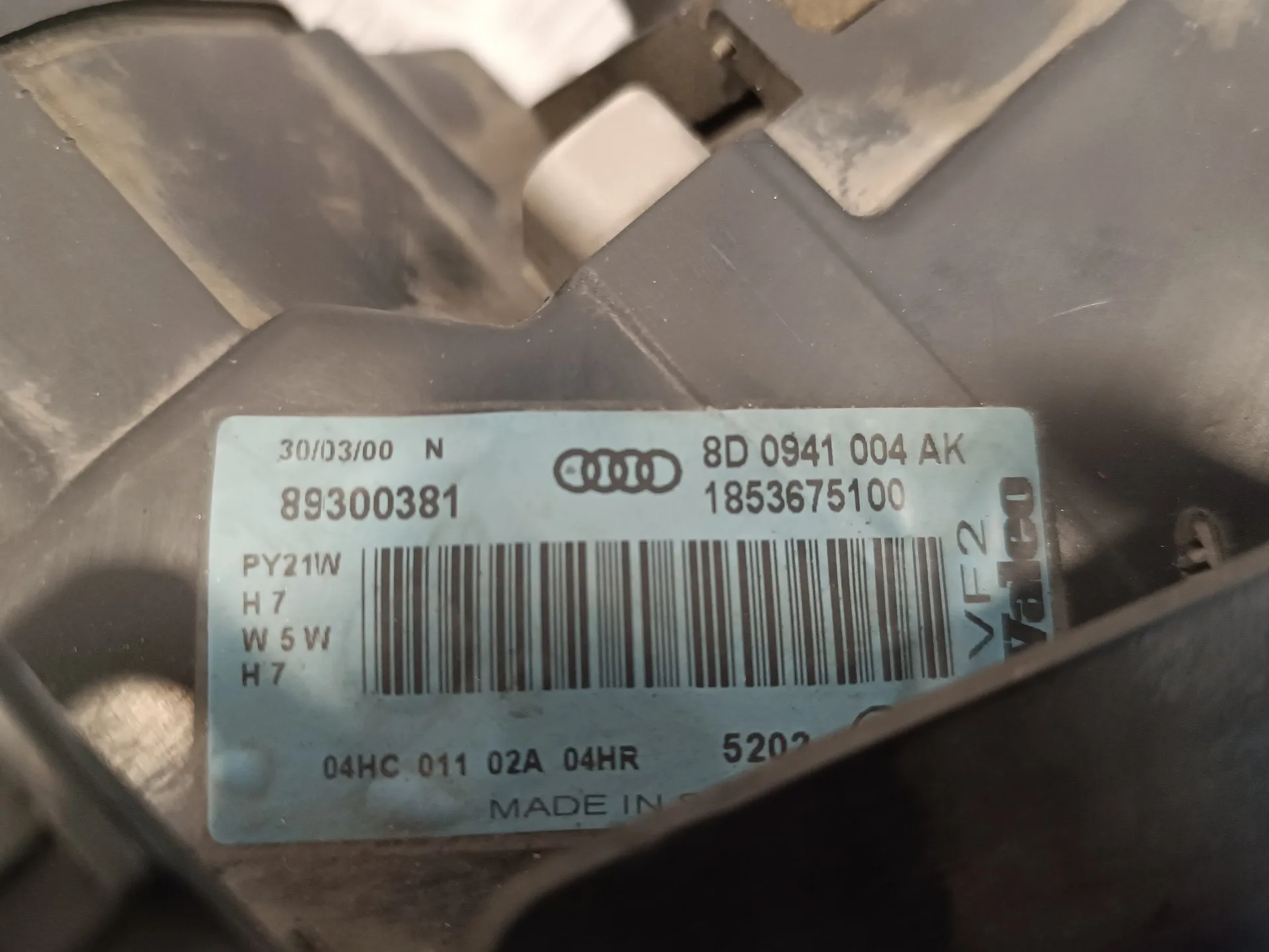 Faro Derecho para Audi A4 Avant (B5)