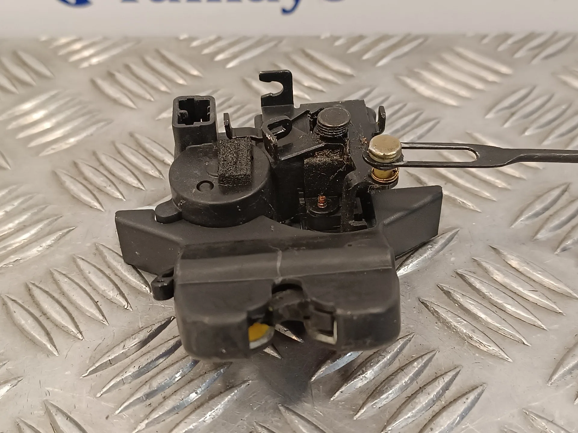 Cerradura Maletero / Porton para Hyundai Sonata (Nf)