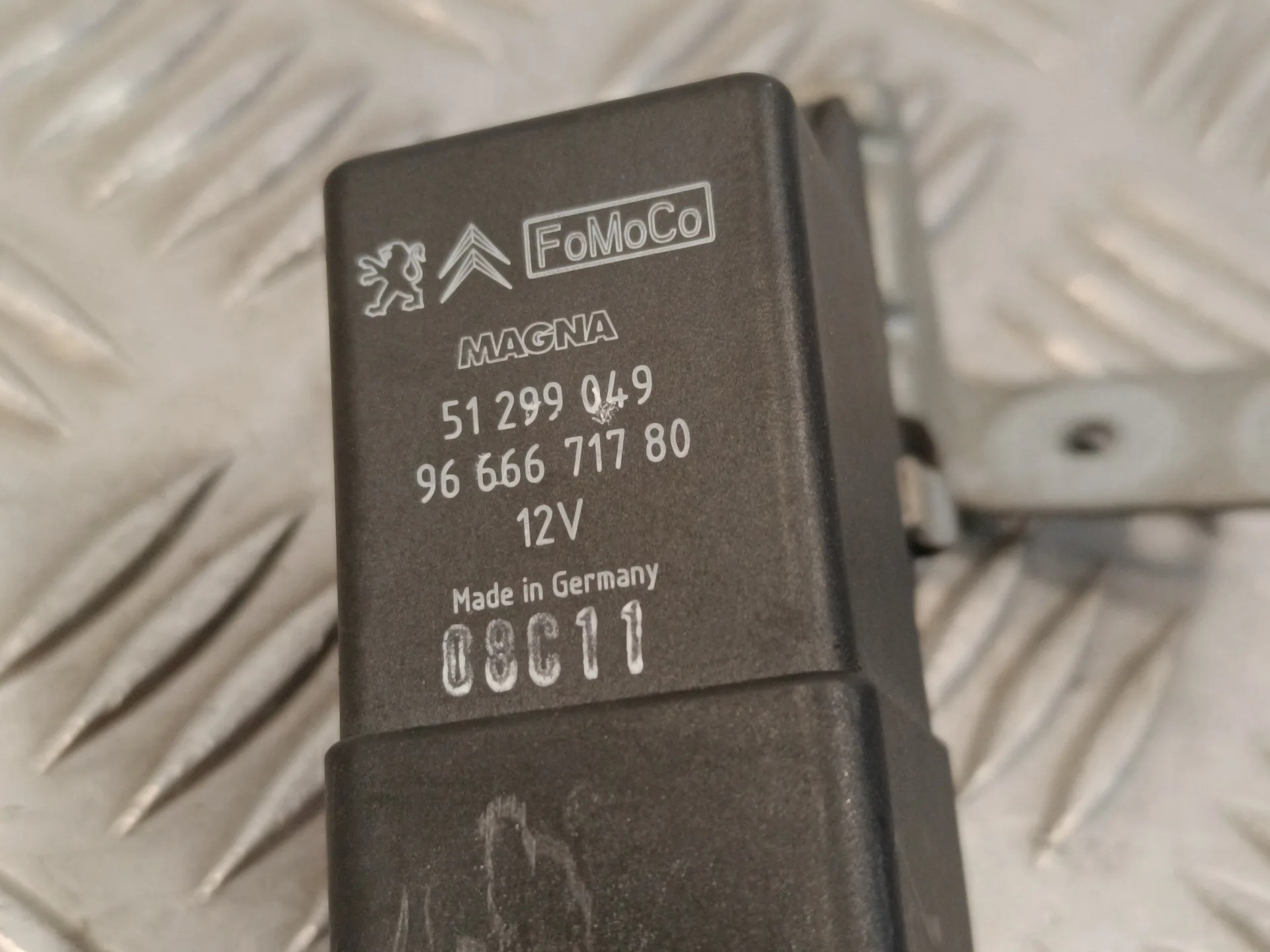 Caja Precalentamiento para Volvo S40 Berlina