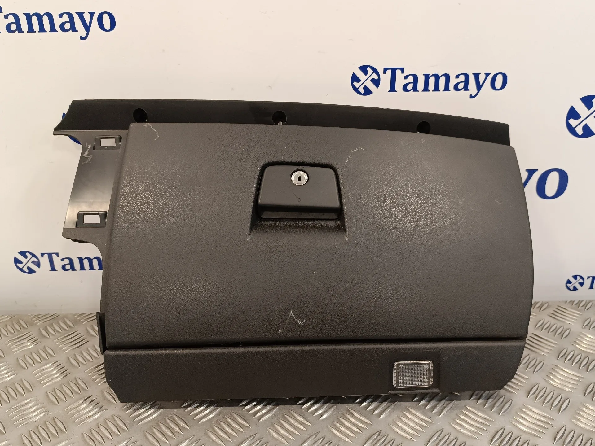 Guantera para Volvo S40 Berlina
