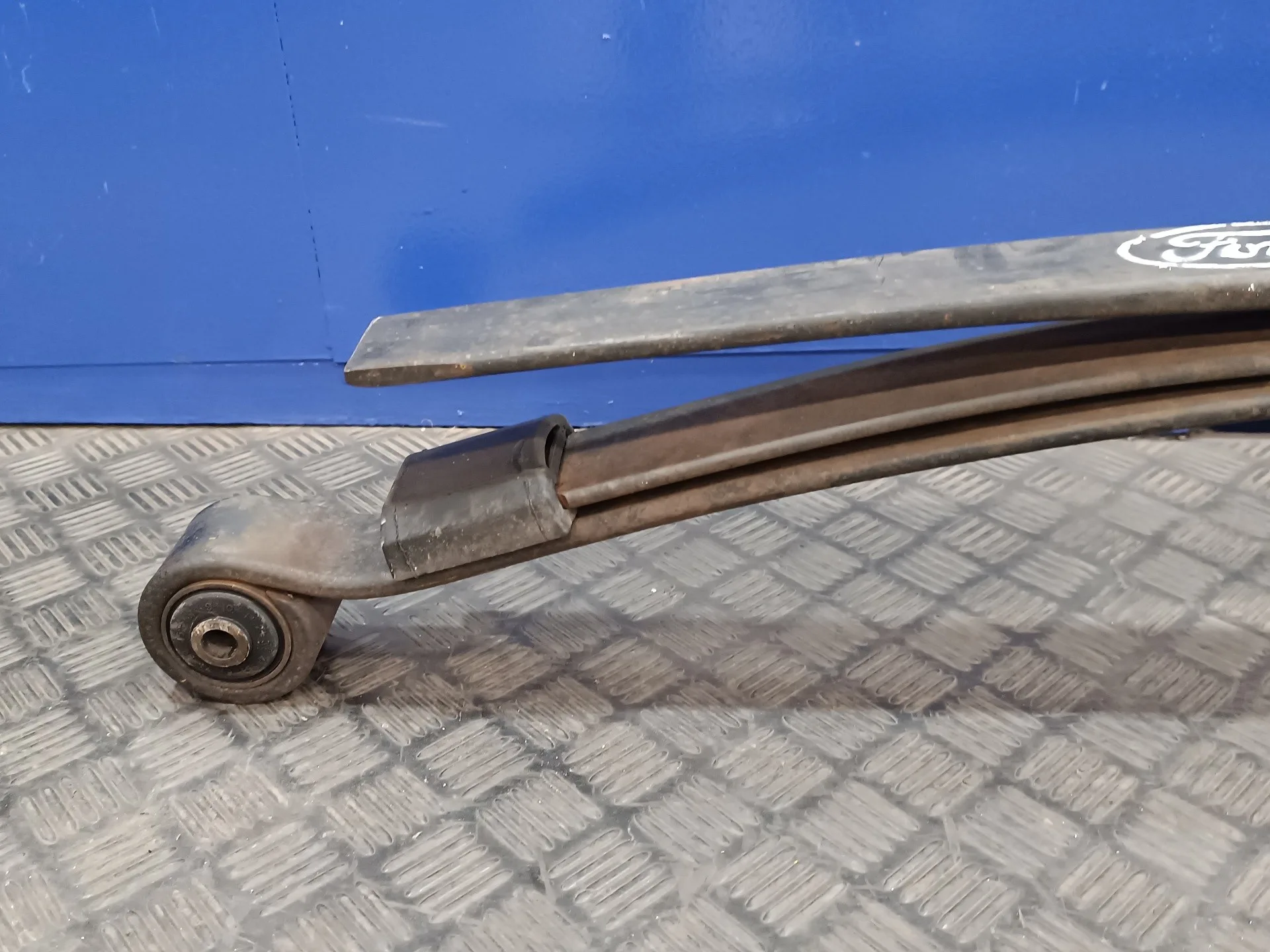 Ballesta Delantera para Ford Transit Caja Cerrada, Media (Fy) (2000 =>)
