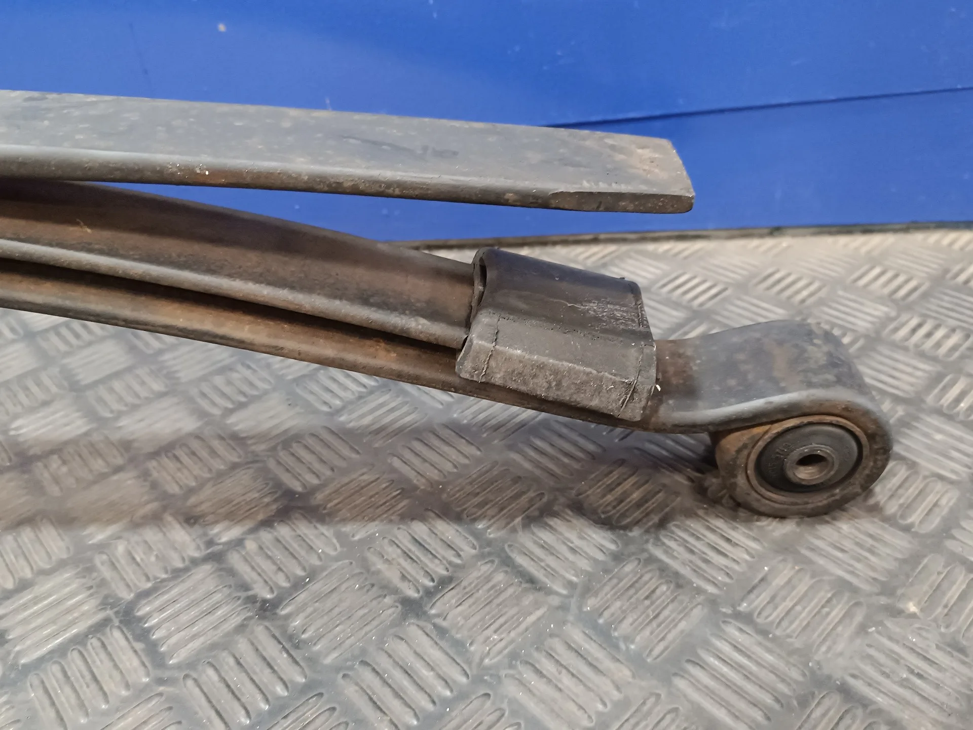 Ballesta Delantera para Ford Transit Caja Cerrada, Media (Fy) (2000 =>)
