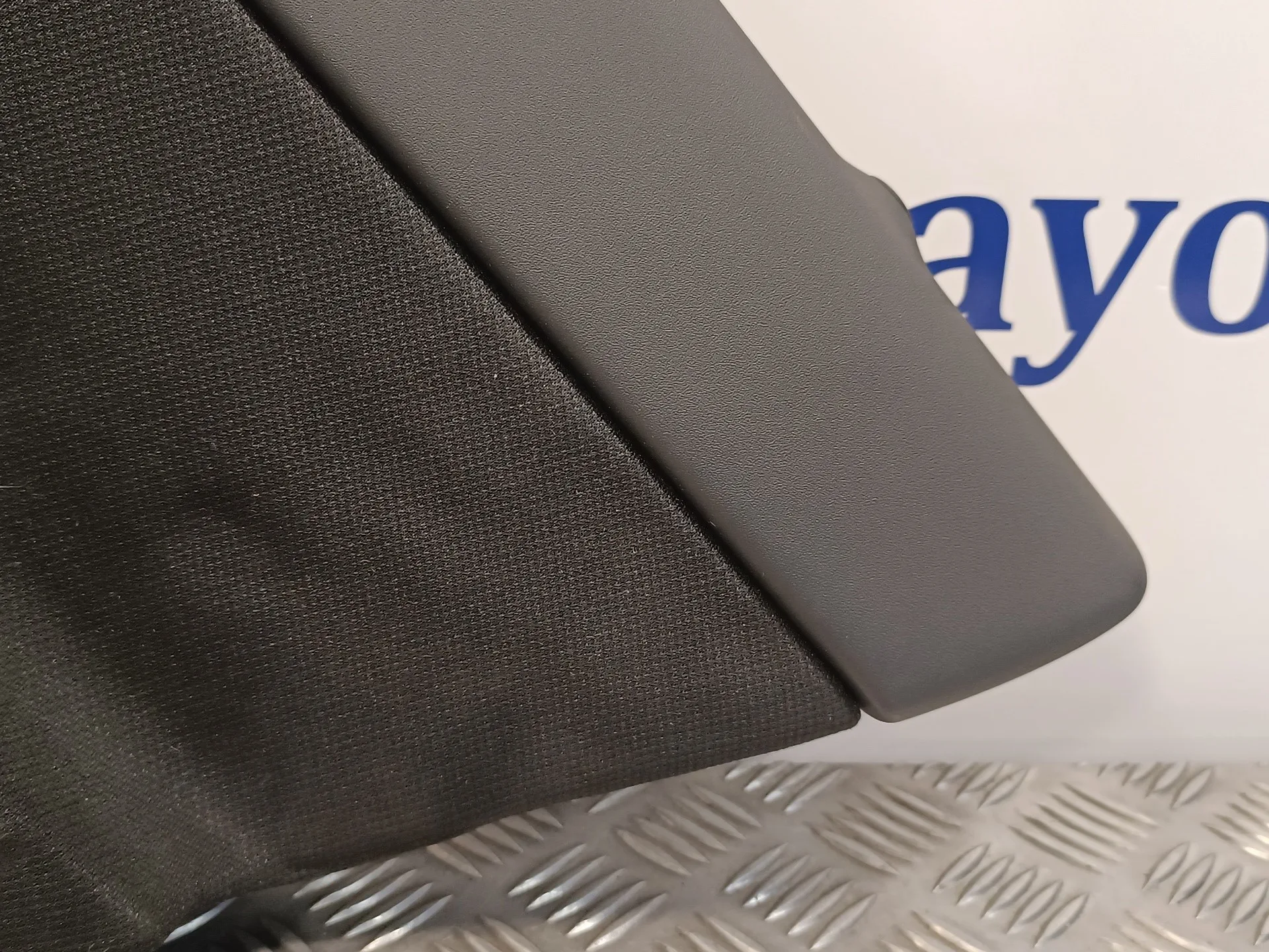 Guarnecido Puerta Trasera Derecha para Volvo S40 Berlina