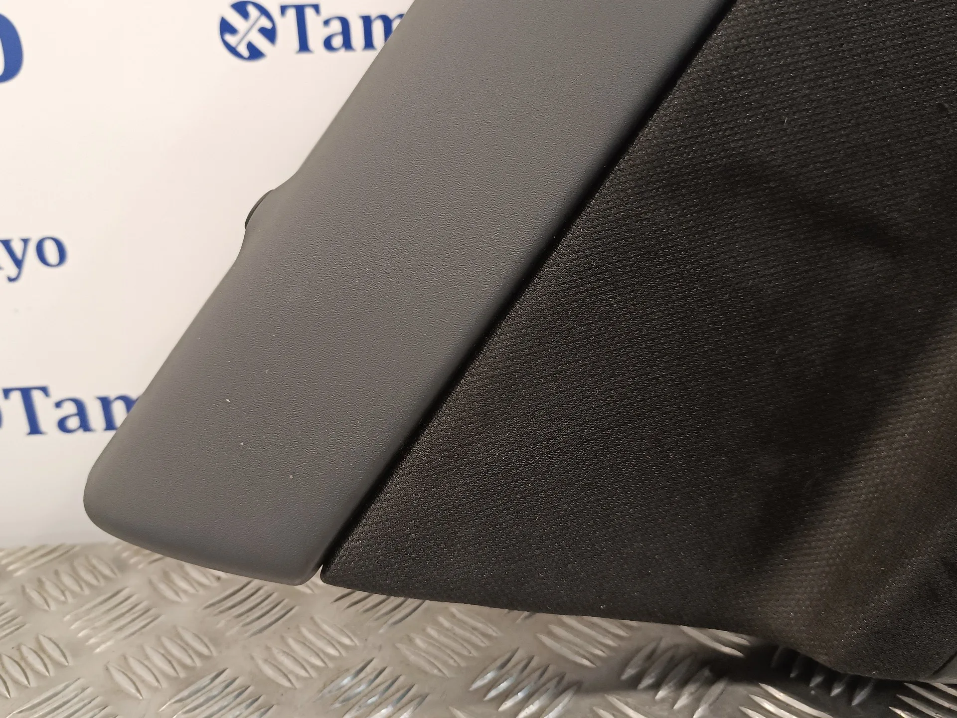 Guarnecido Puerta Trasera Izquierda para Volvo S40 Berlina