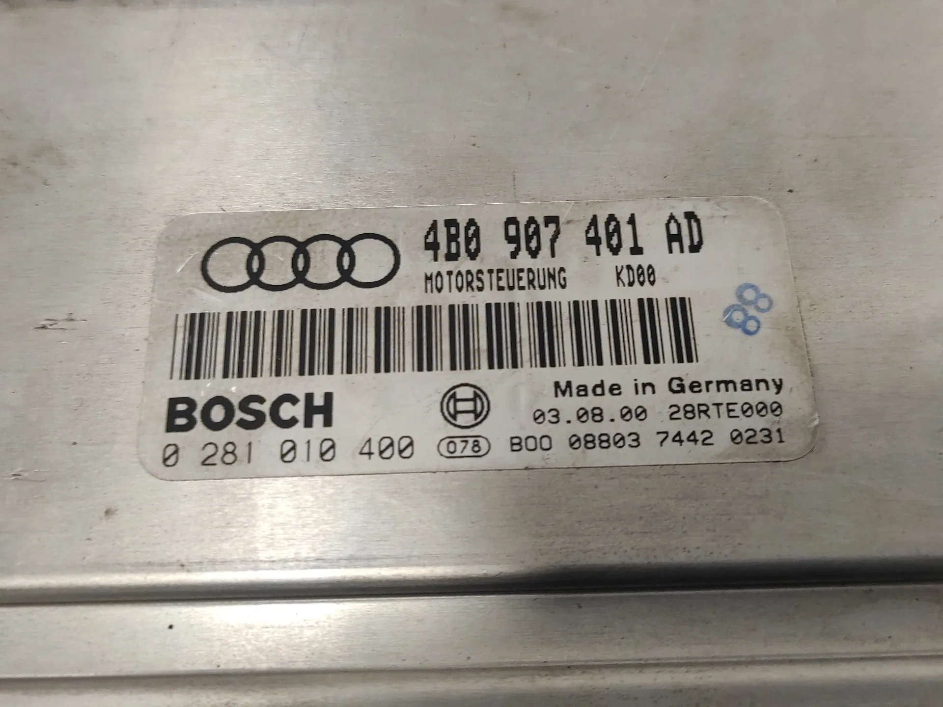 Centralita Motor Uce para Audi A6 Avant (4B5)